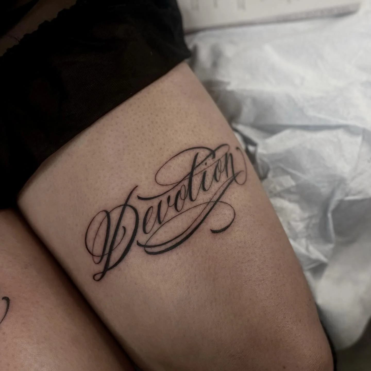 Books open 📚 @redemptiontattoo 
&bull;
&bull;
&bull;
&bull;
&bull;
&bull;
&bull;
&bull;
&bull;
&bull;
&bull;
&bull;
&bull;

#tattoo #boston #scripttattoo #finelinetattoo
