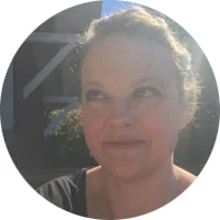 Testimonials-IrisSemjana.jpg