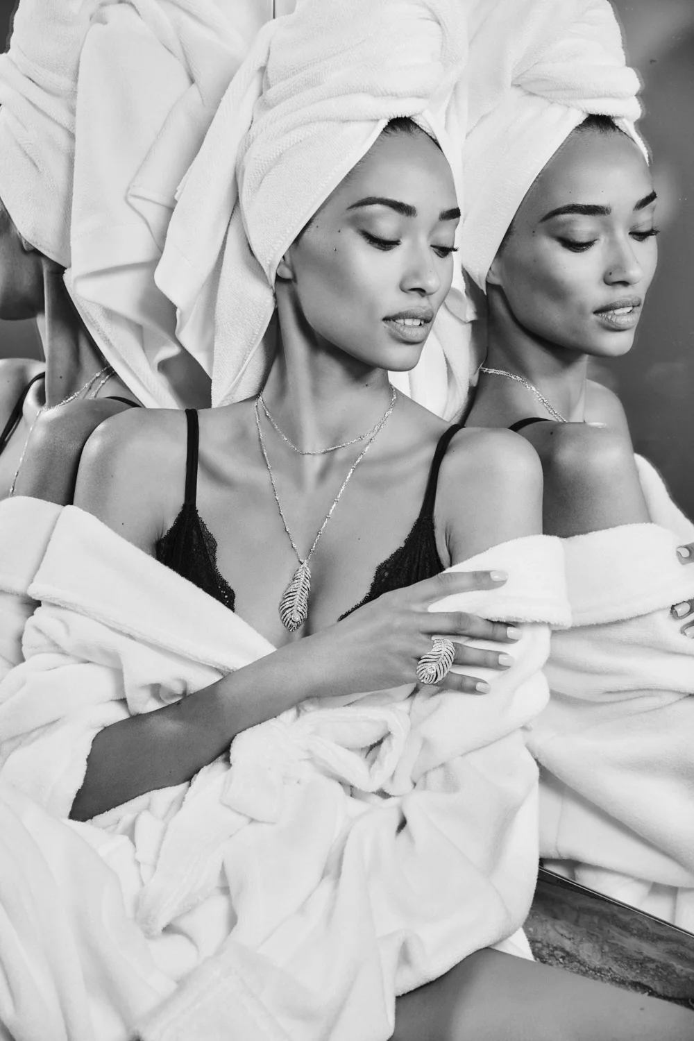 BEJE_BUCH_JWL_S18_CC_135COMP 1.jpg