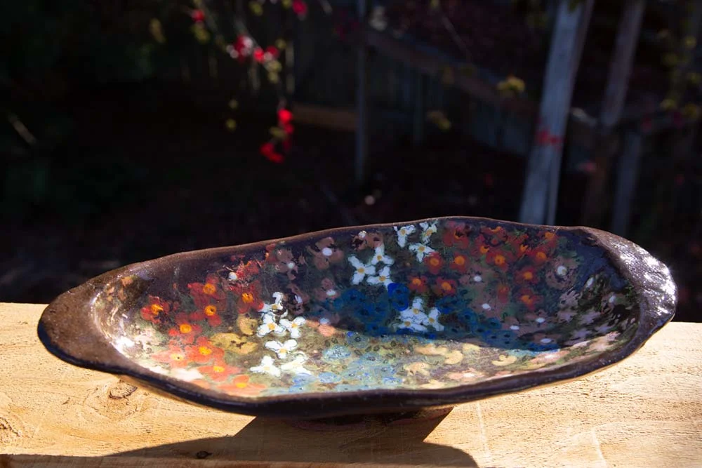 Meadow Platter w Solid Handles 144.jpg