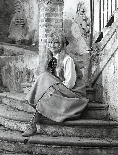 Brigitte Bardot during the filming of "Viva María"