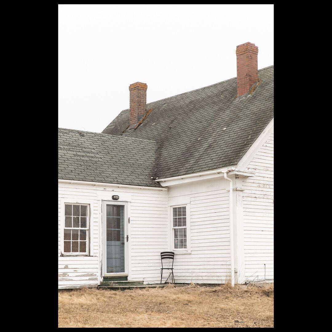 Sanford Kelley&rsquo;s Childhood Home, Jonesport
⠀⠀⠀⠀⠀⠀⠀⠀⠀
&ldquo;The town didnʼt want tourism. They voted against it. They said, ʻWe are a working town and we want to just stay that way.ʼ Of course, I was trying to push tourist business, too, becaus