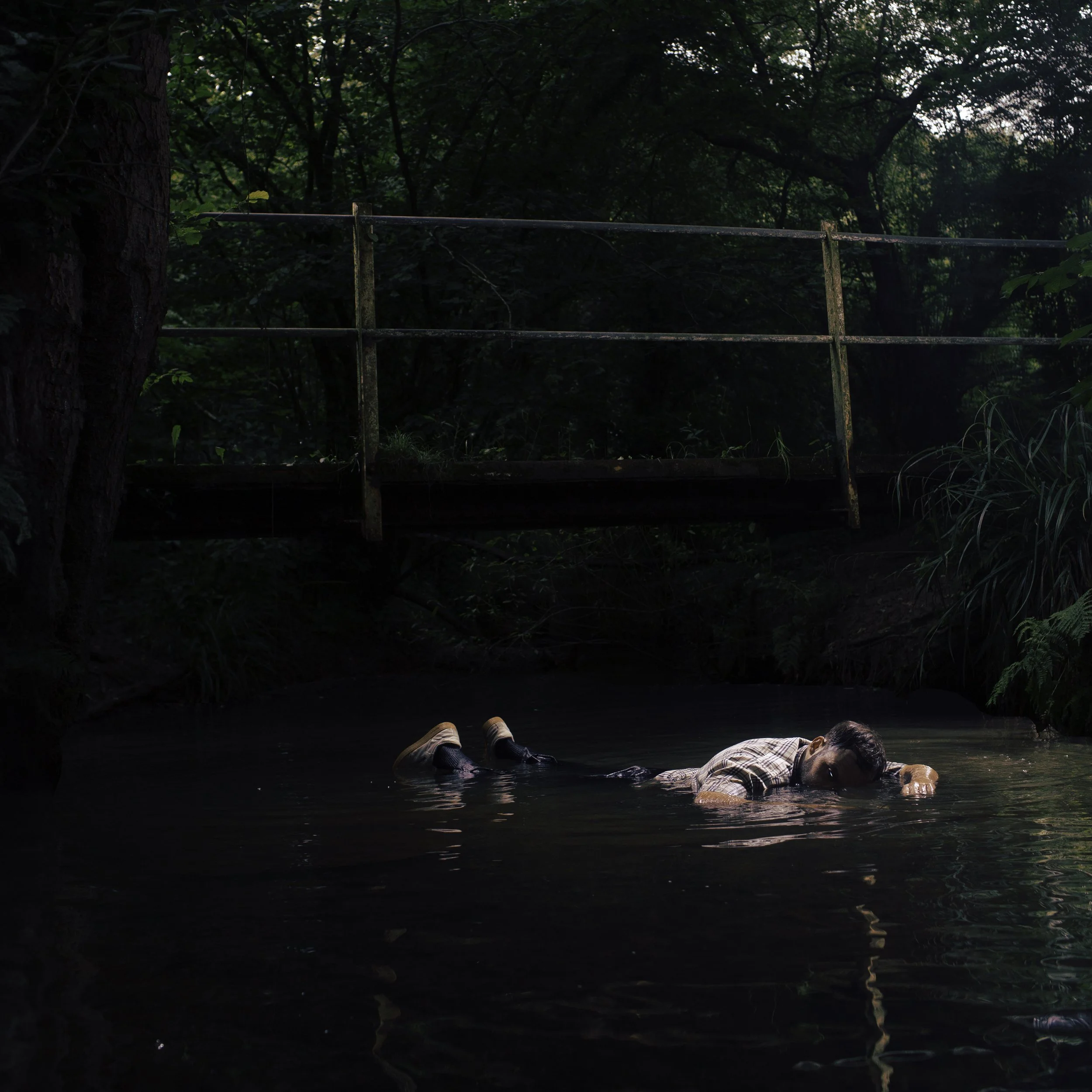 hey rain it's bow without copy .jpg