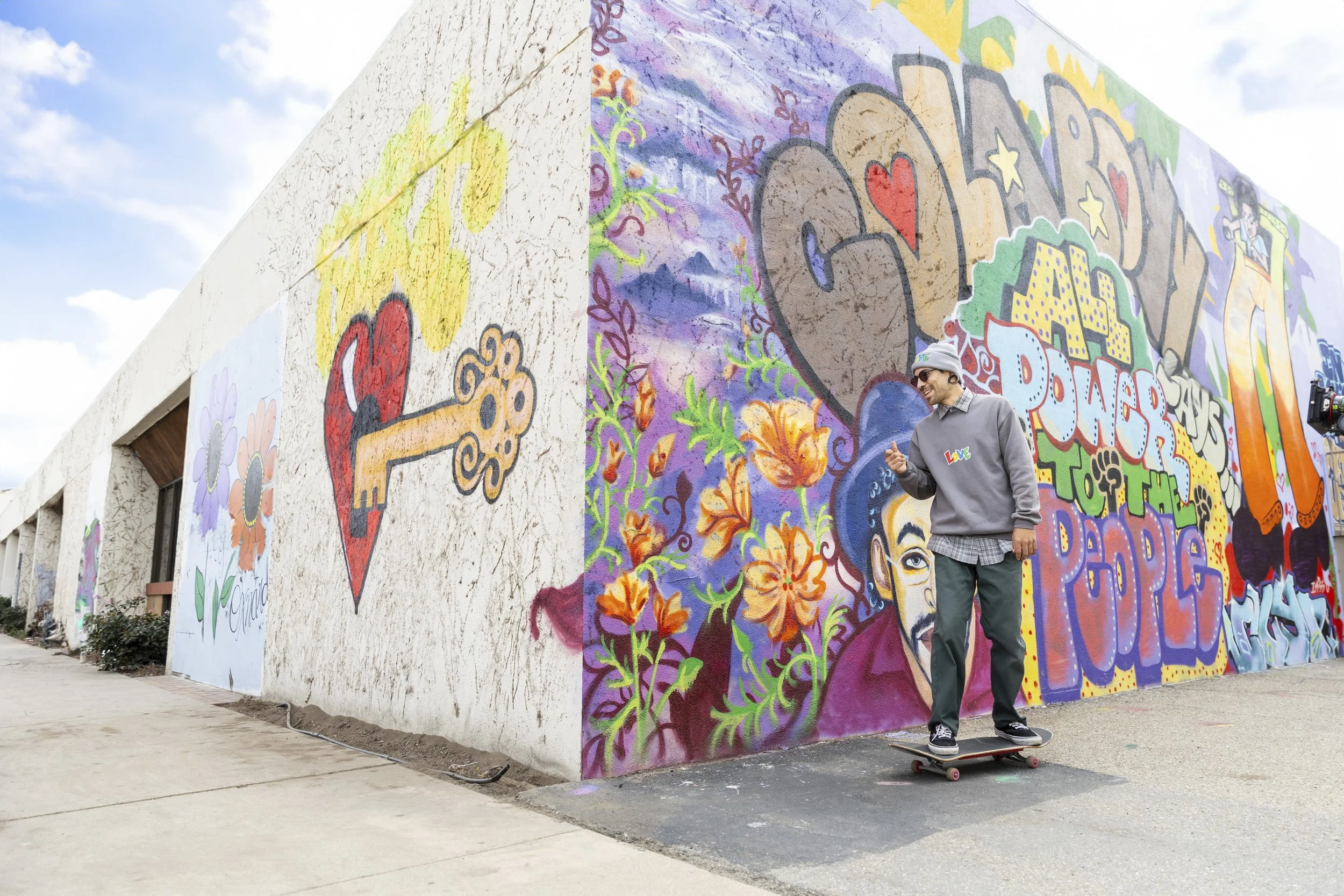 VisitOxnard_Skateboard_TaraHoward-22R copyEDIT.JPG