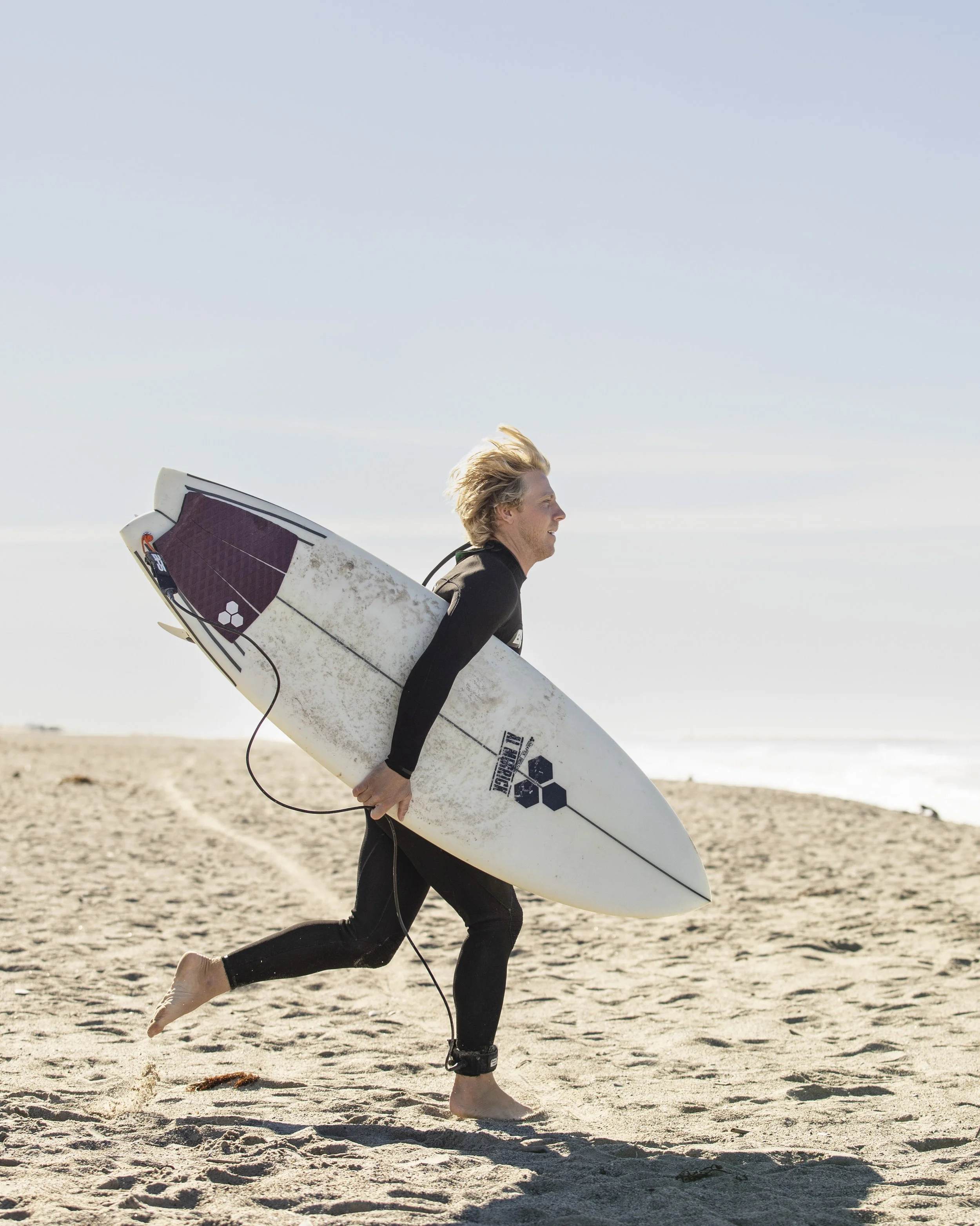 VisitOxnard_Surfer_TaraHoward-18EDIT.JPG