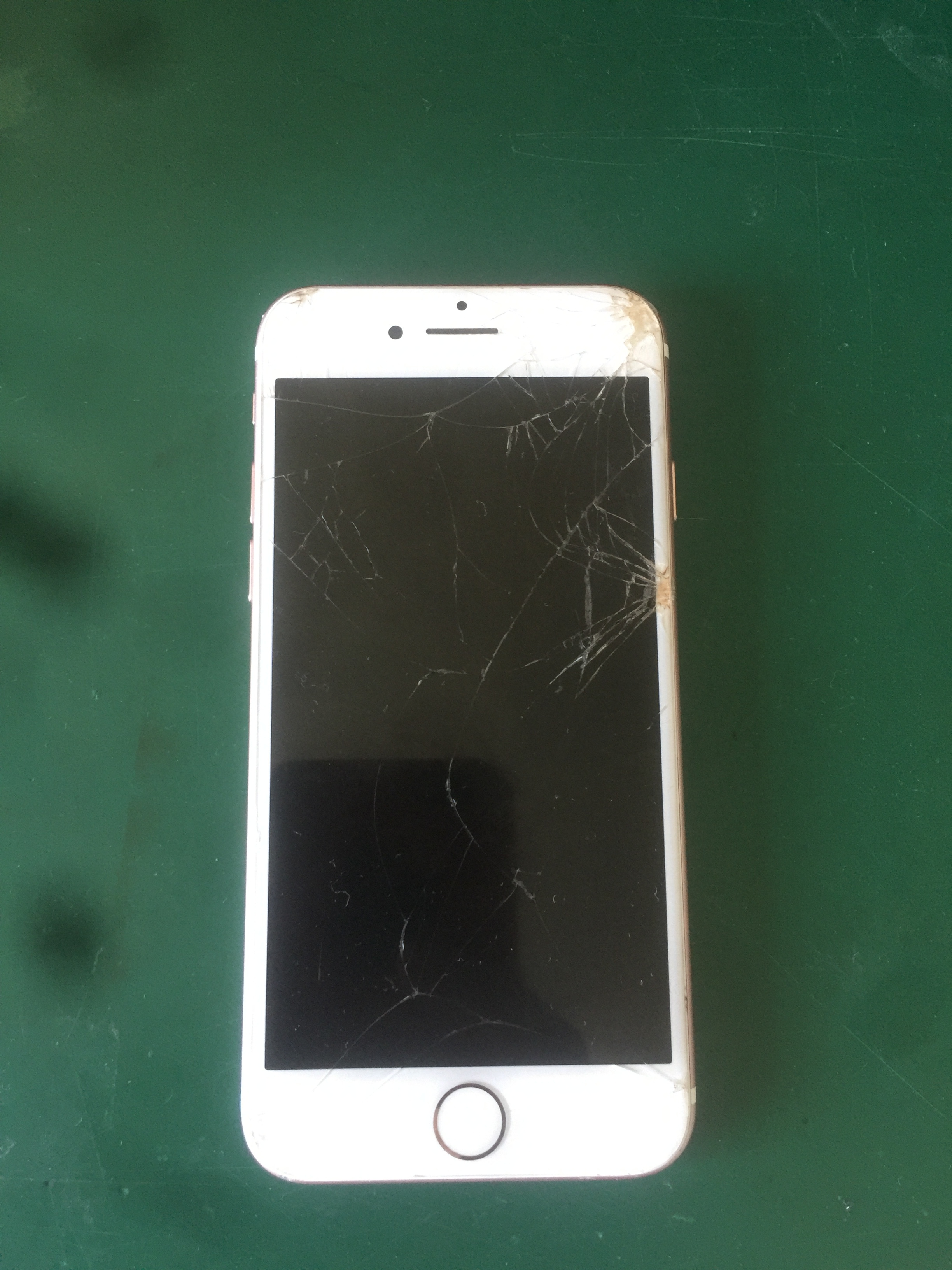 iPhone 7 Before Repair