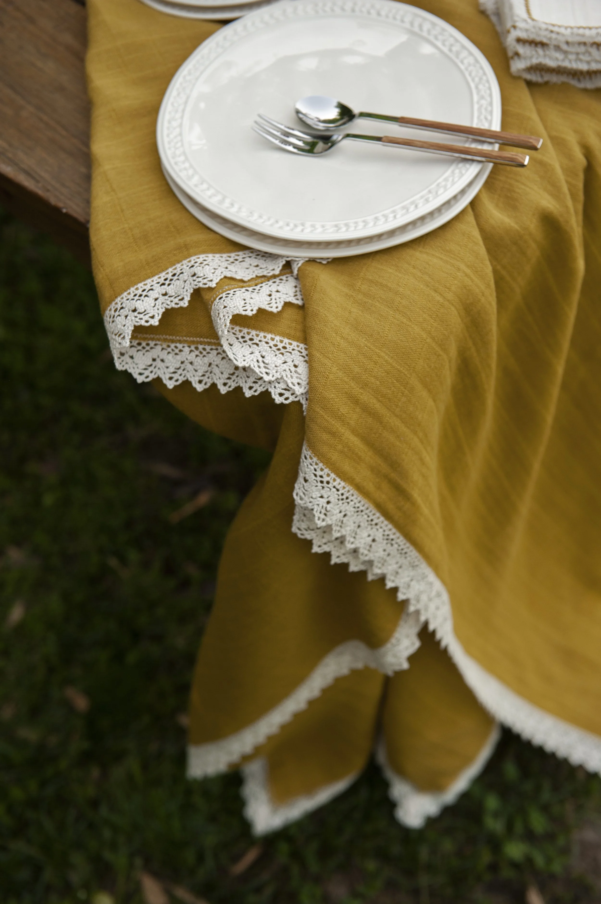 Table Cloth Mustard with Scallop Lace All Around