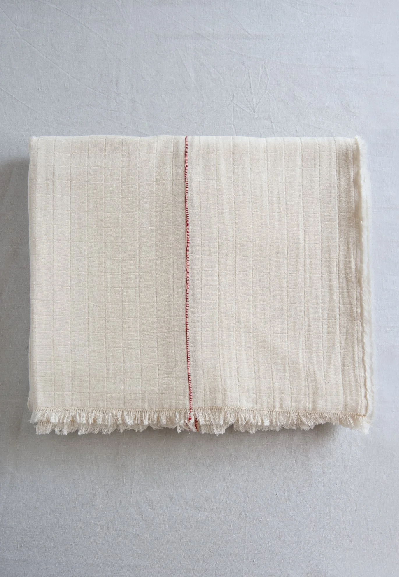 AW25_16_table cloth strips blanket stitch red_product.jpg