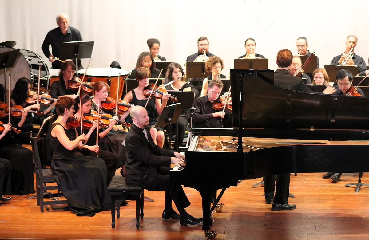 primakov playing fxd lo res.jpg