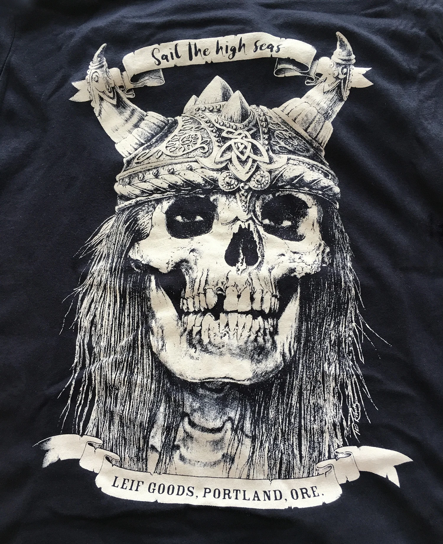 Viking_T_Closeup.jpg