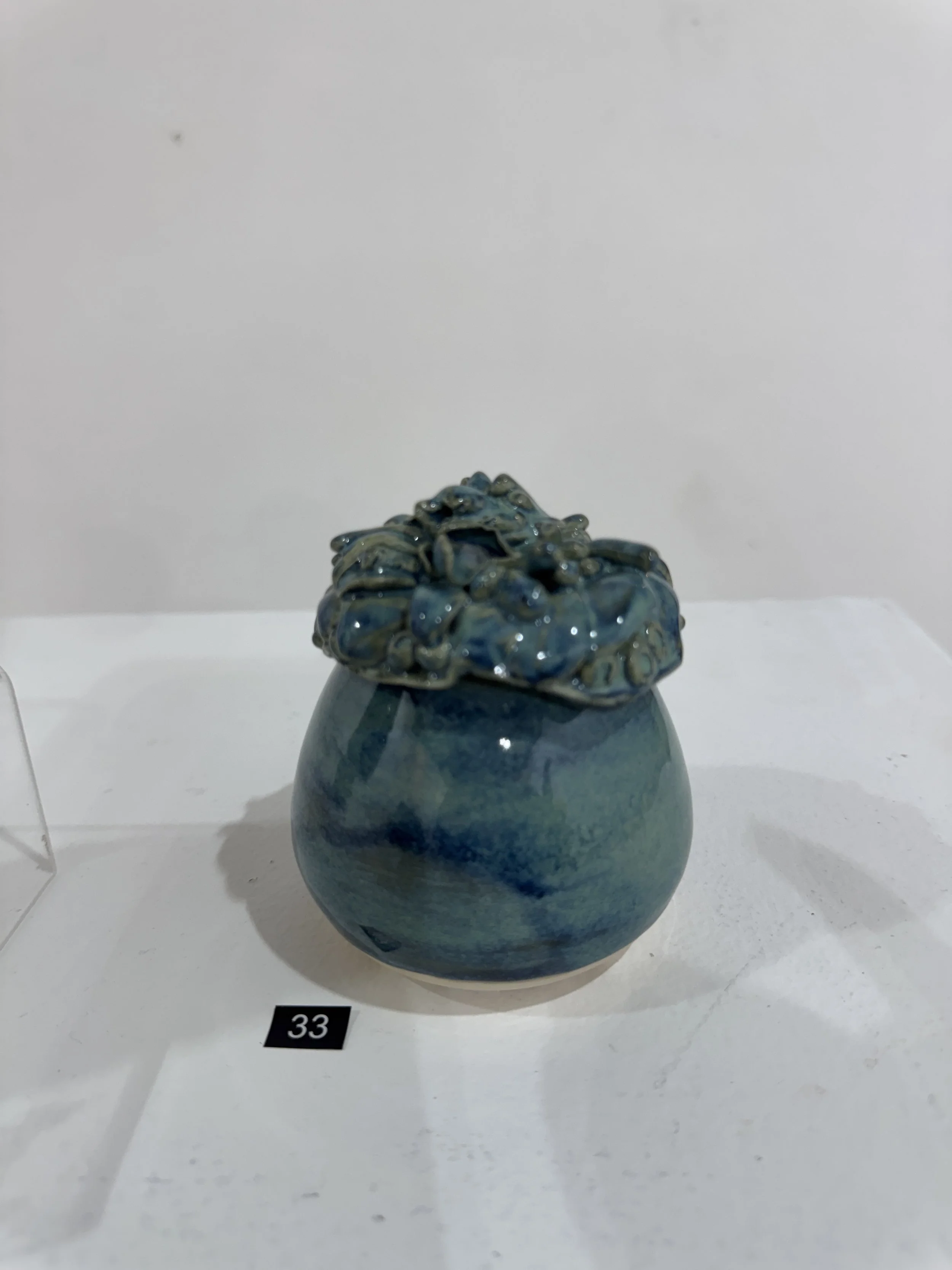  NO.33, GREEN LIDDED VESSEL   Liz Prosser   $50