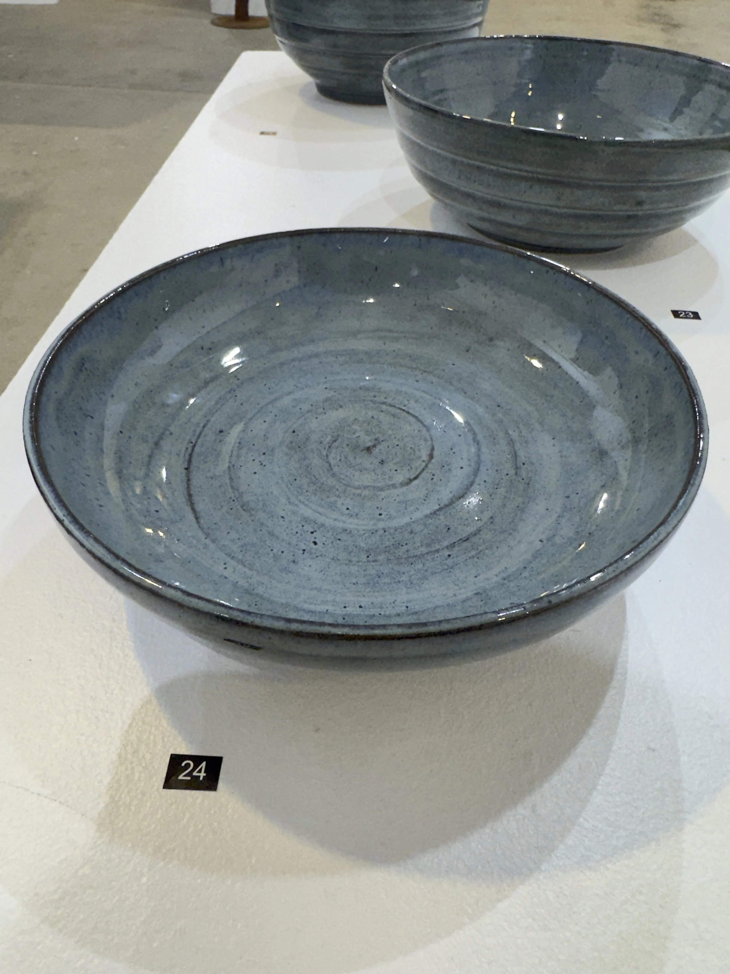 NO.24,  SHALLOW  SERVING BOWL   Merrill Kent   $60