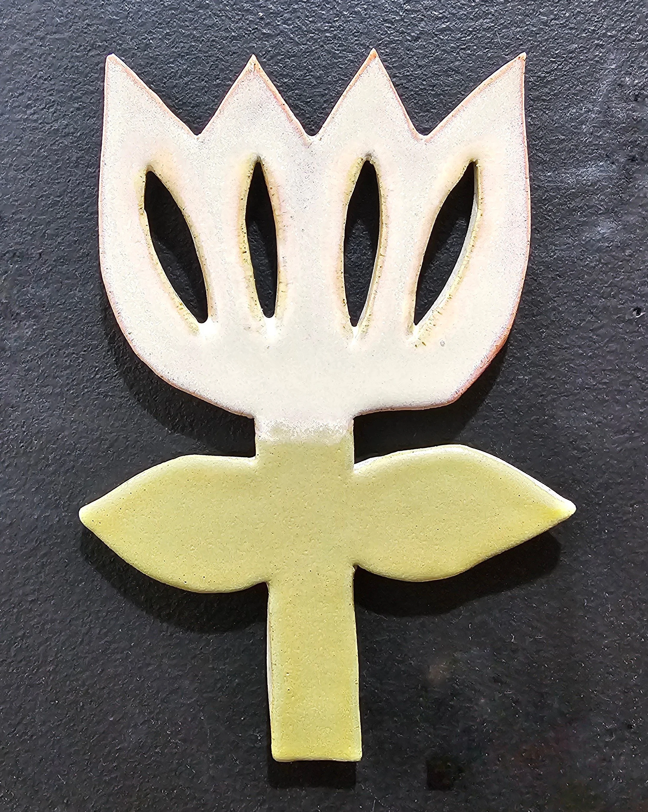  NO.6 PINK WALL FLOWER   $70
