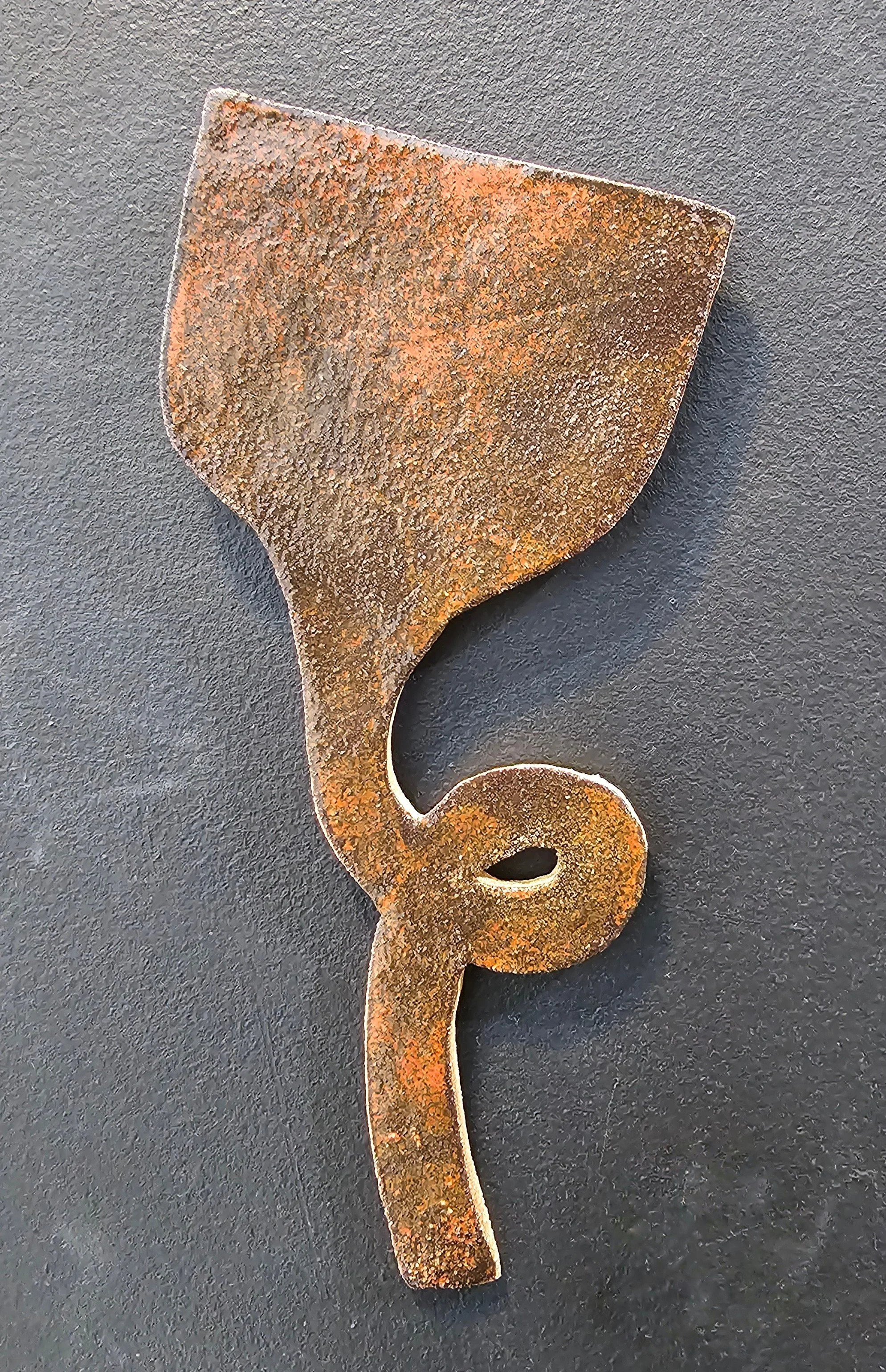  NO.10 DANCING GUM NUT   $60 SOLD