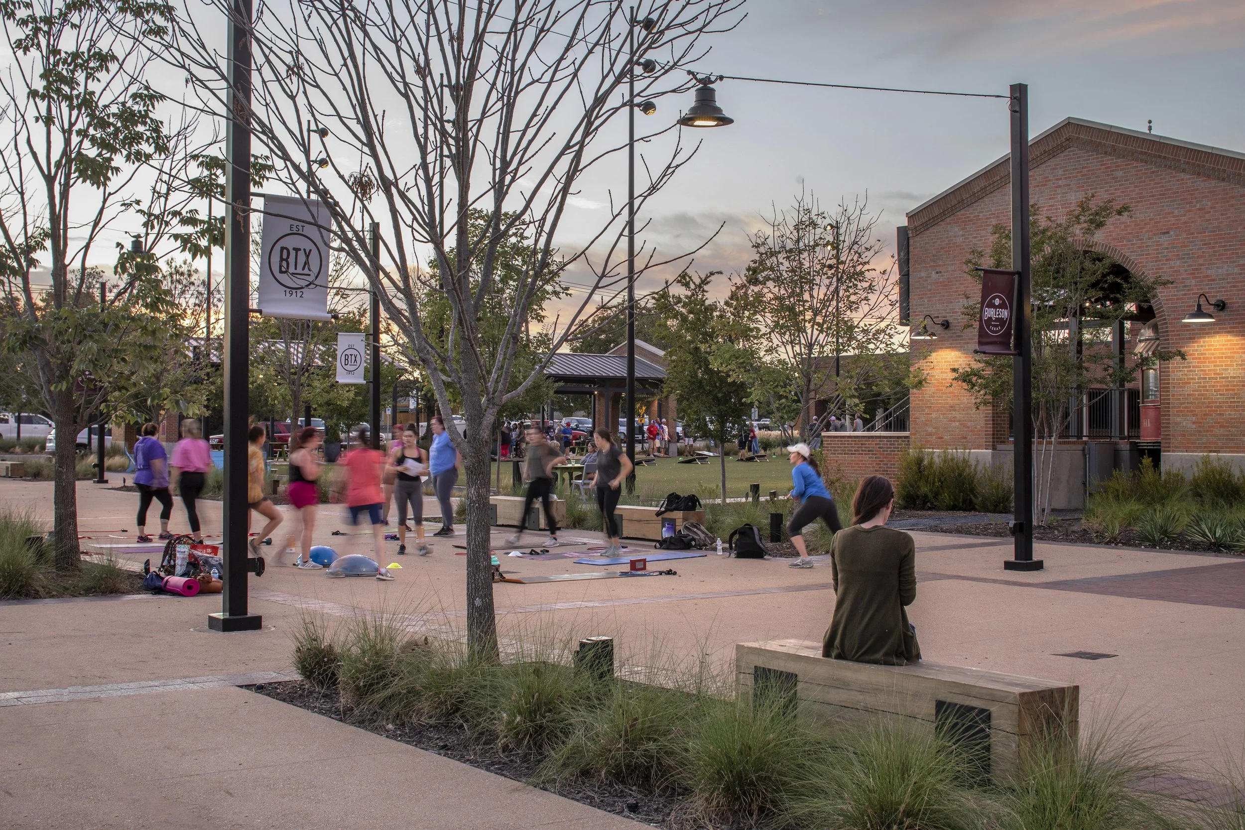 TBG Burleson Plaza-0180.jpg