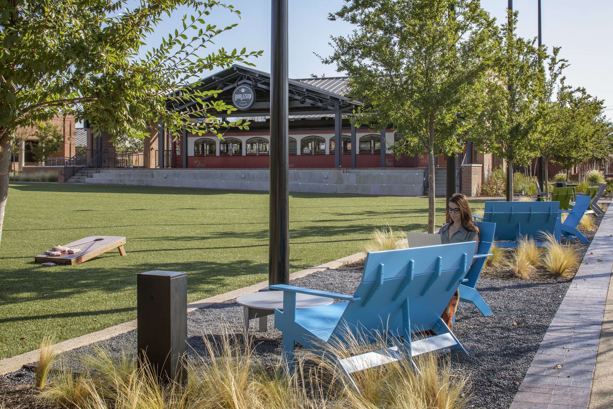 TBG Burleson Plaza-1770.jpg