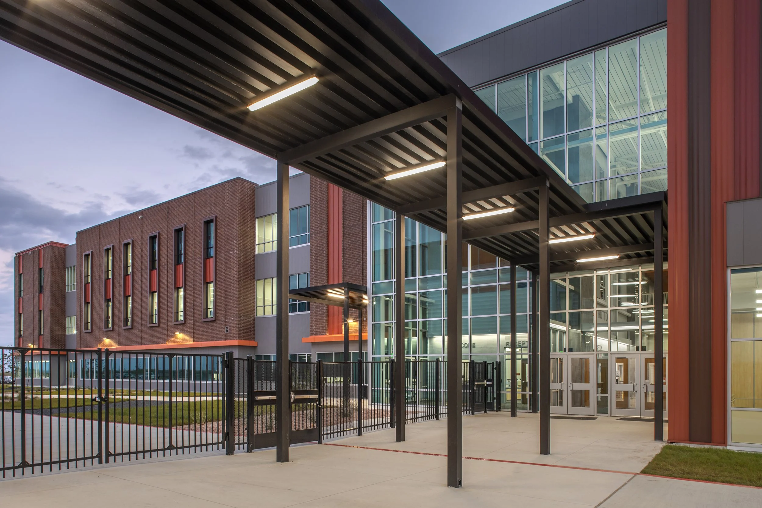 Hutto ISD 9th Grade Center-0351B.jpg