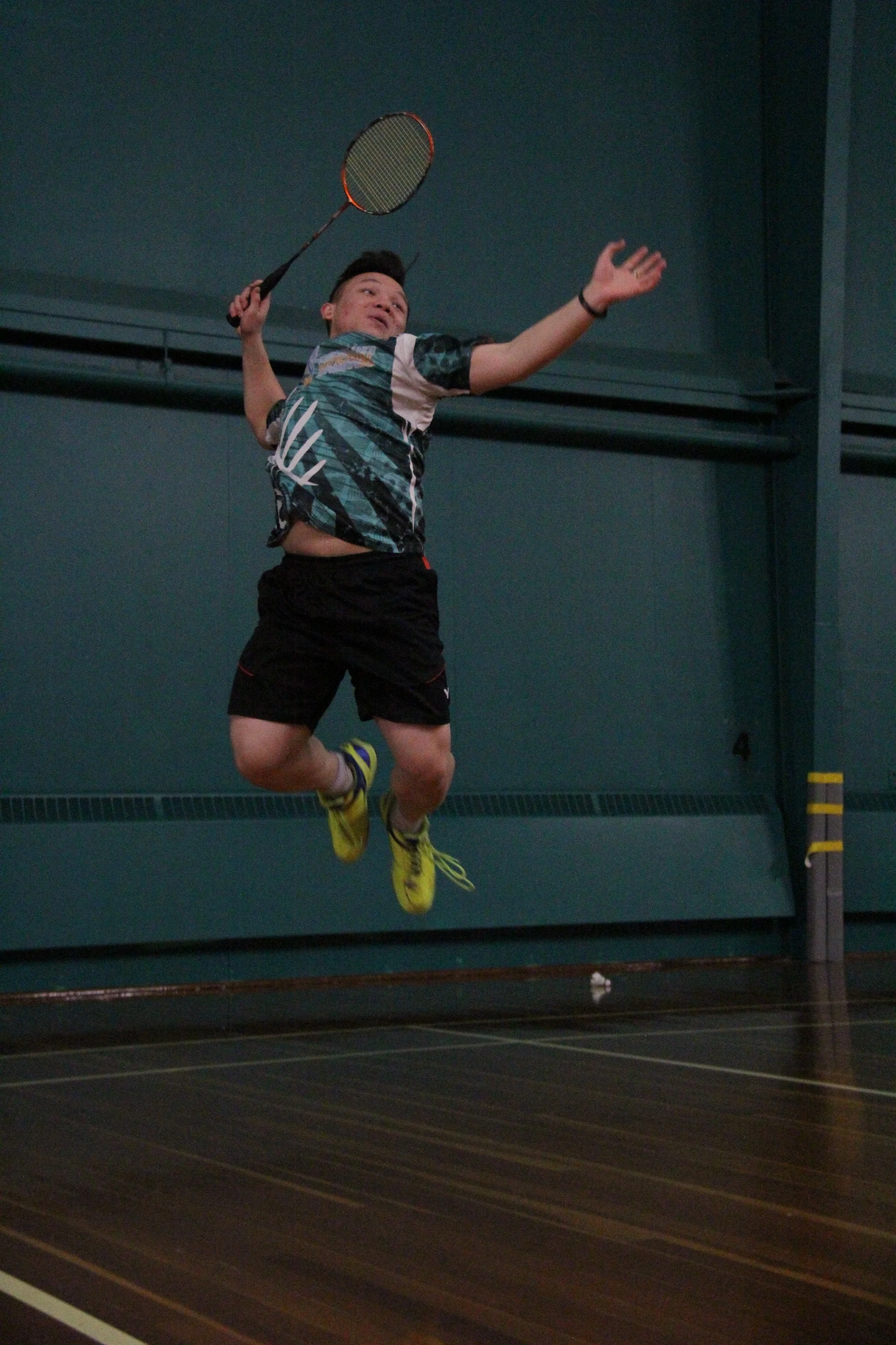Khoa Tran Badminton Coach