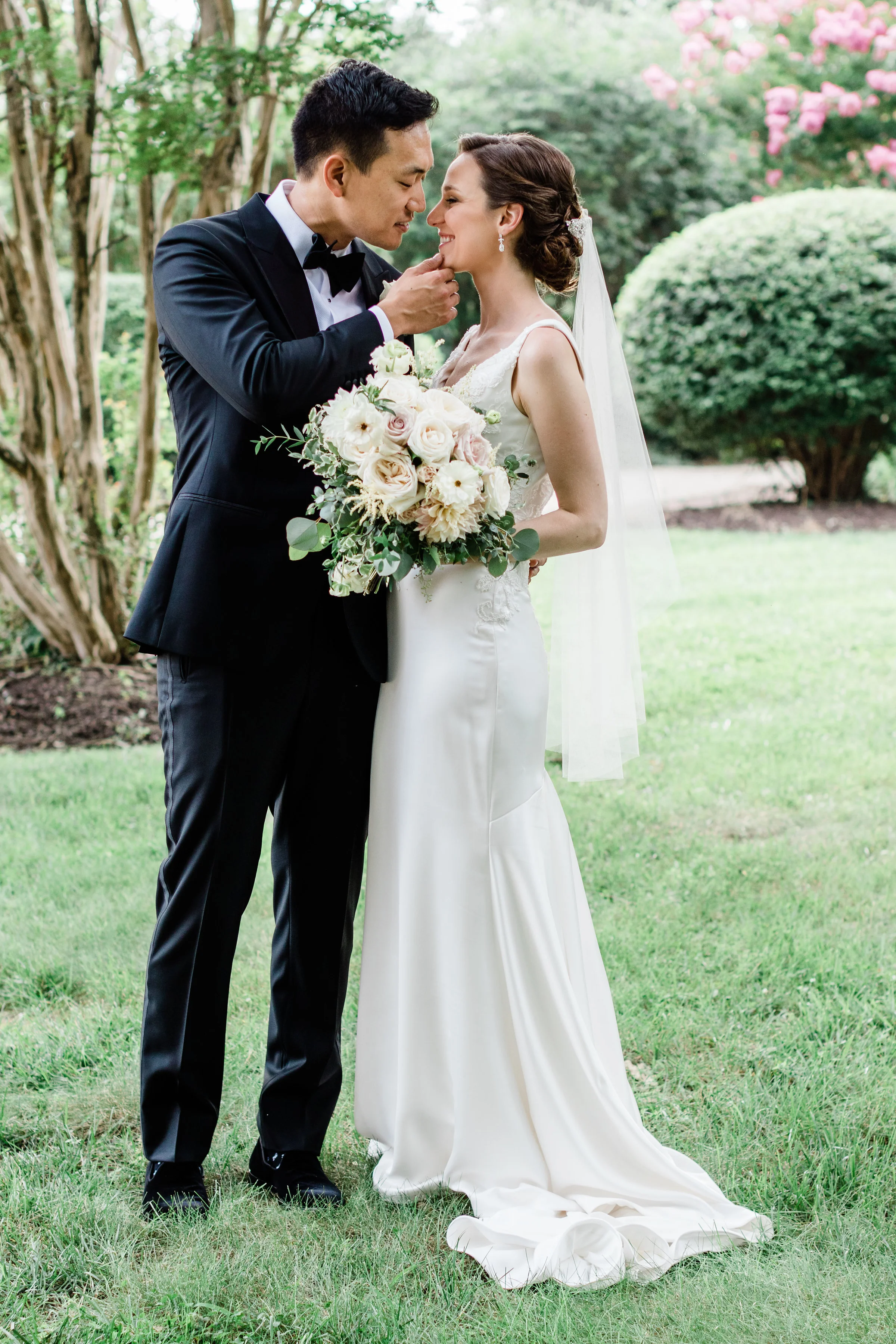ElizabethMPhotographyElegantWashingtonDCWeddingBennyandAngela-6157.jpg