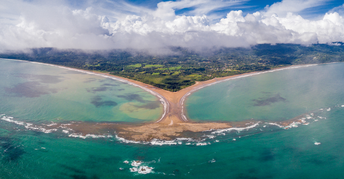 Uvita Whale Tail, photo by Andre Mercier