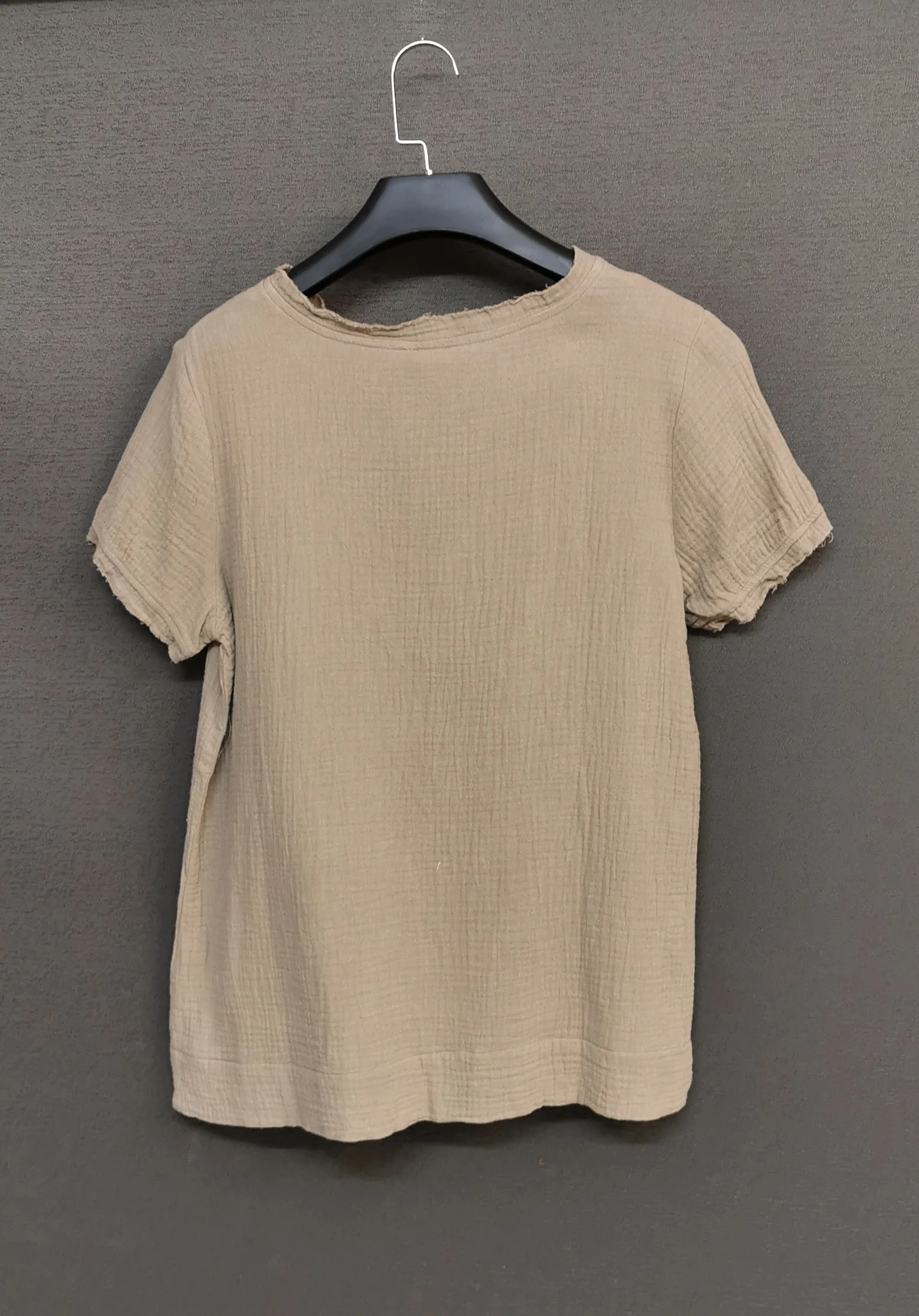 Tatum Cap Sleeve Tee 9982 Brown 8-14 Cotton $16 back.jpg