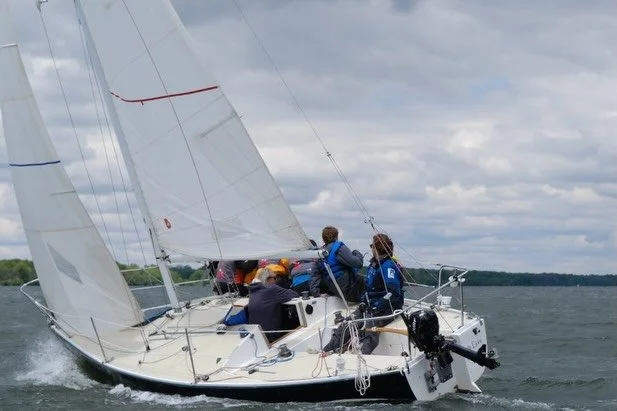 A couple of weekends ago, our sailors visited OSU to compete in the Buckeye Intercollegiate Offshore Regatta. We sent 8 sailors to race on two different J/24s, where they placed 4th and 6th. Thank you to @ohiostatesailing and the Alum Creek Sailing A