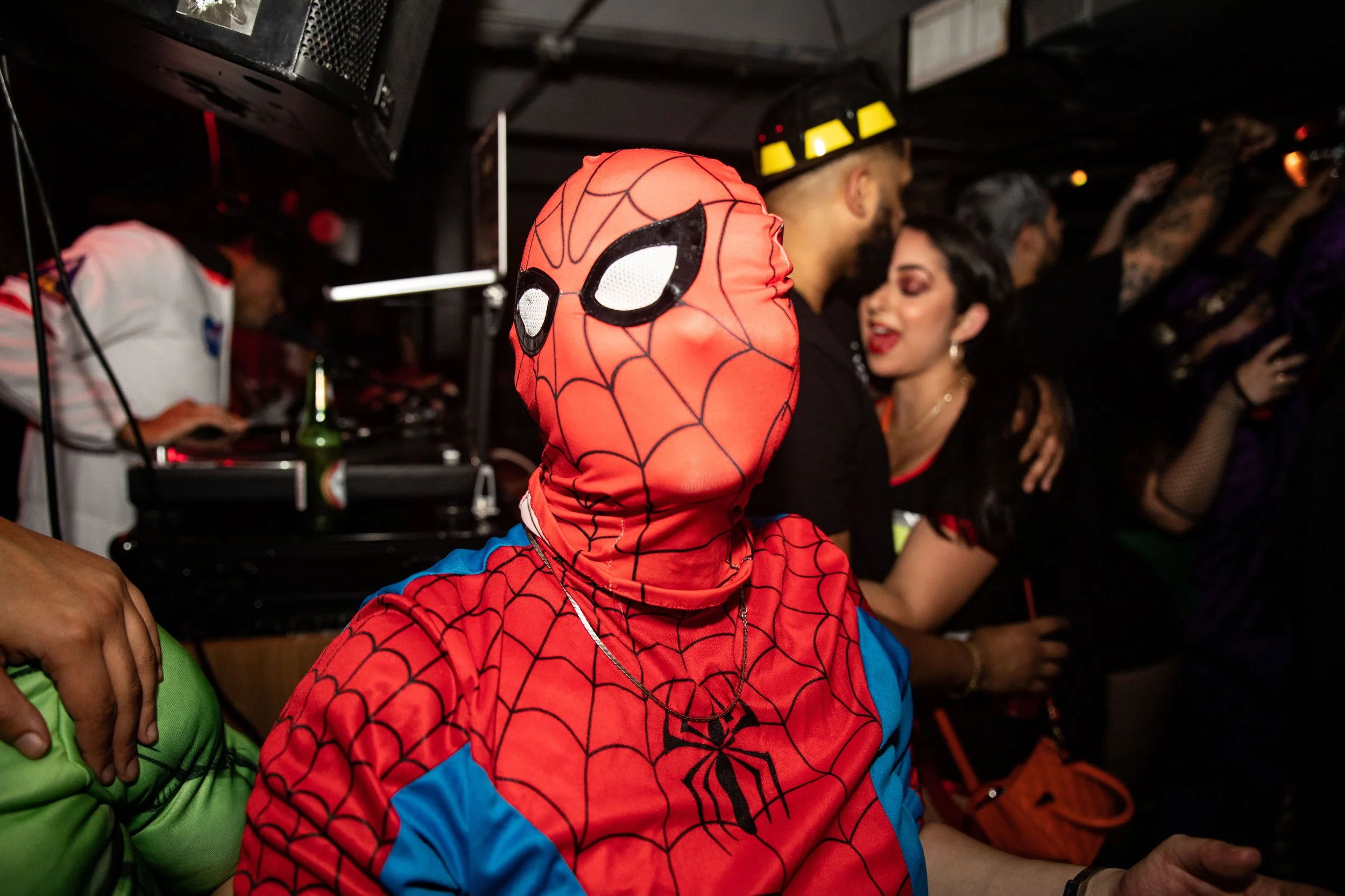 10282023_SALON_HALLOWEEN8.jpg