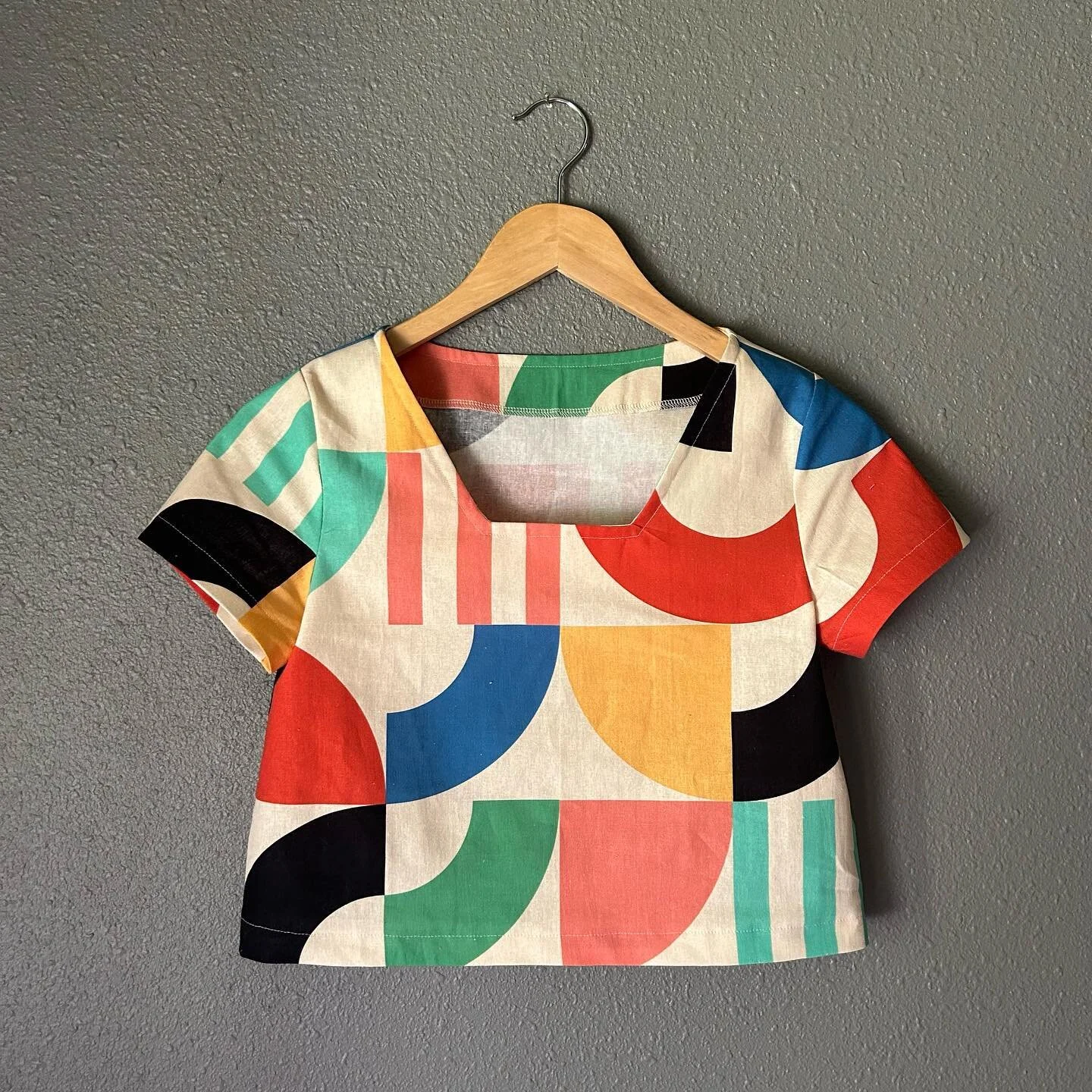 The new Child&rsquo;s Play Pattern Crop Top 🔺🔹🟨 Available TOMORROW @ noon 🥰