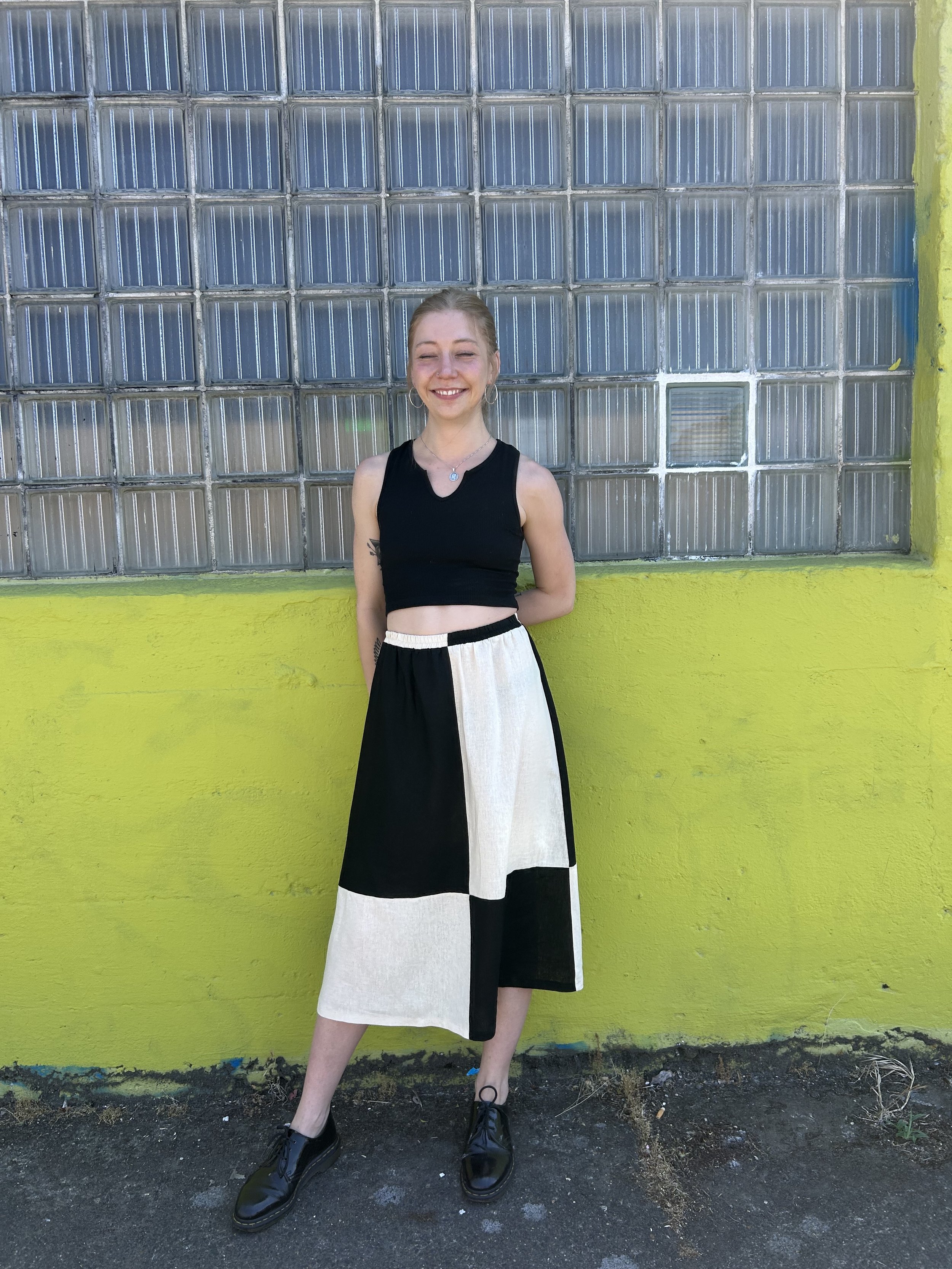 B:W_Skirt5.jpg