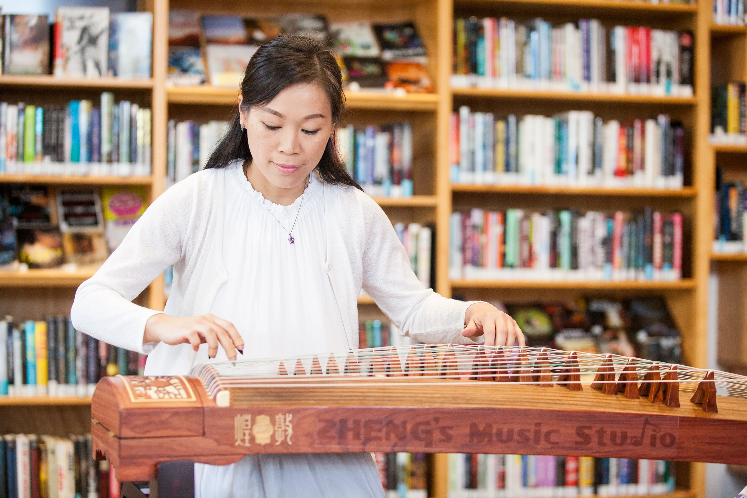  Performer：Wen Li Keng 演奏者：龚文丽 