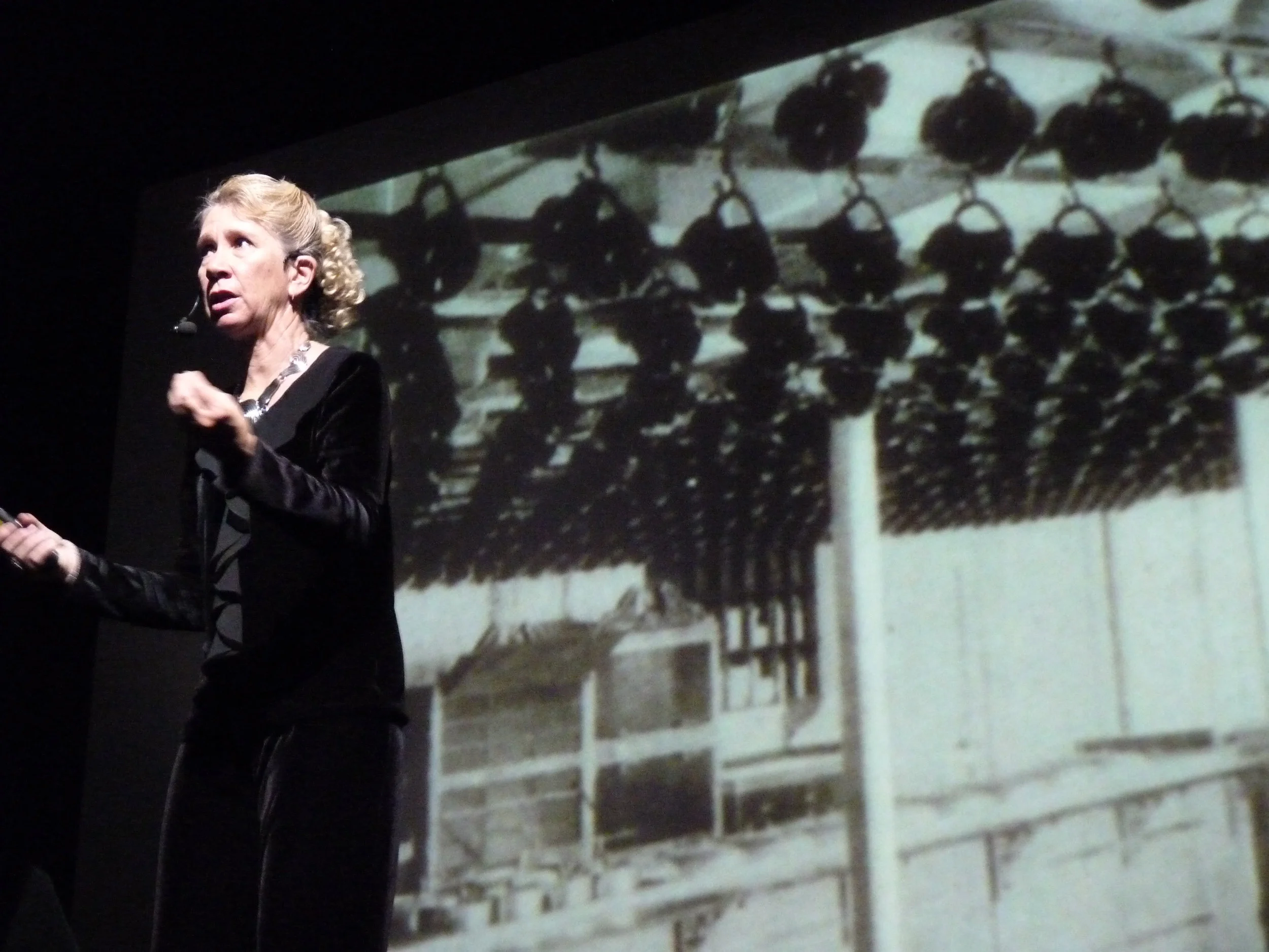 MARY AMANDA FAIRCHILD PRESENTING THIS KEYNOTE Photo credit: Mary Amanda Fairchild ( www.maryamandatotalmusic.com )