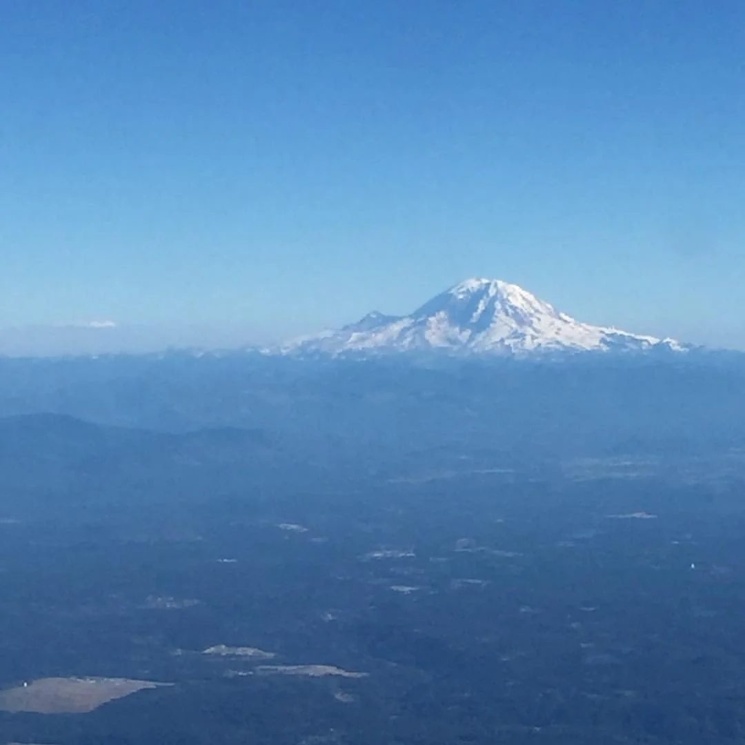 THE VIEW OF MT. RAINIER FROM MY FLIGHt