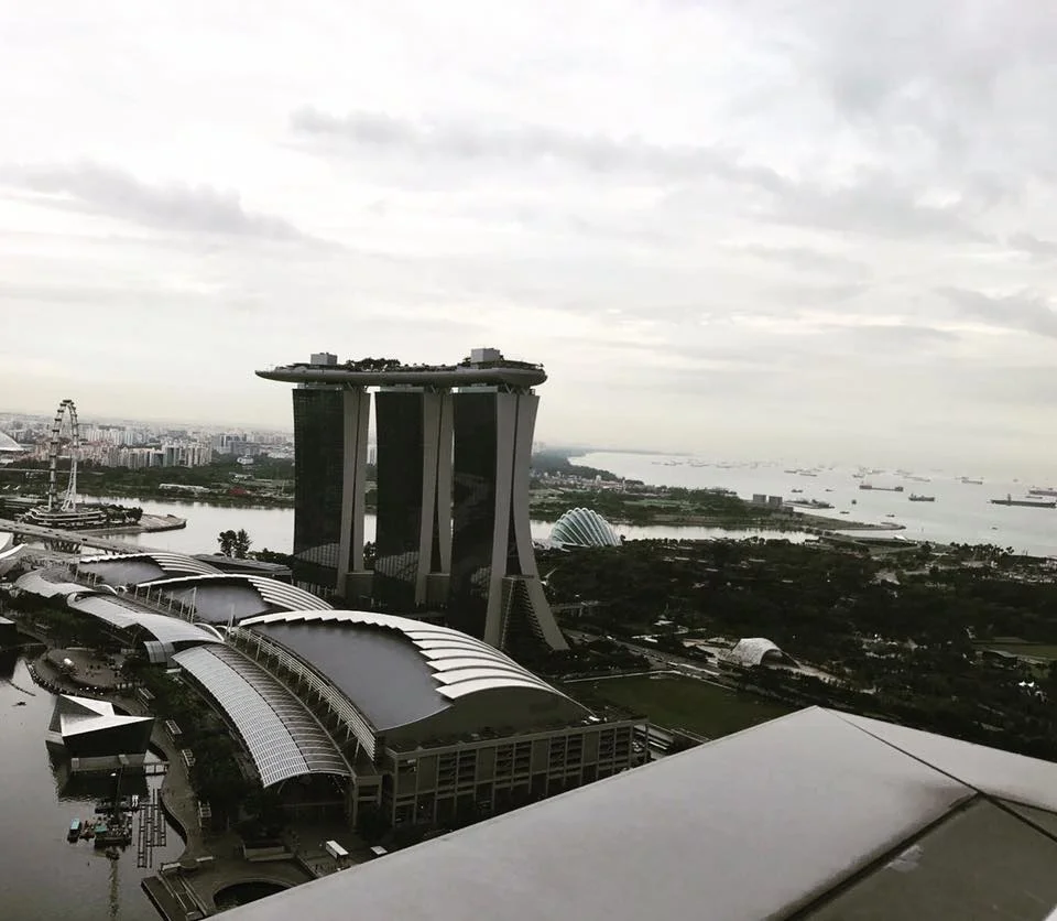 MARINA BAY SANDS FROM LEVEL 33 R