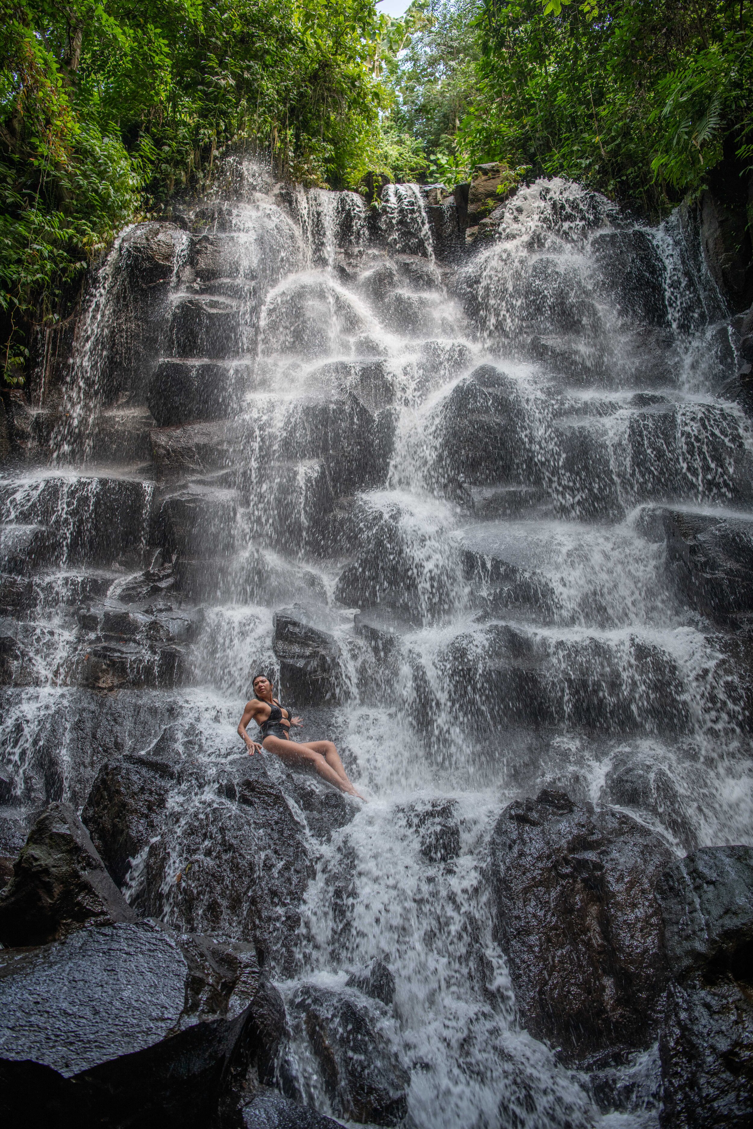 Kanto Lampo Waterfall_.jpg