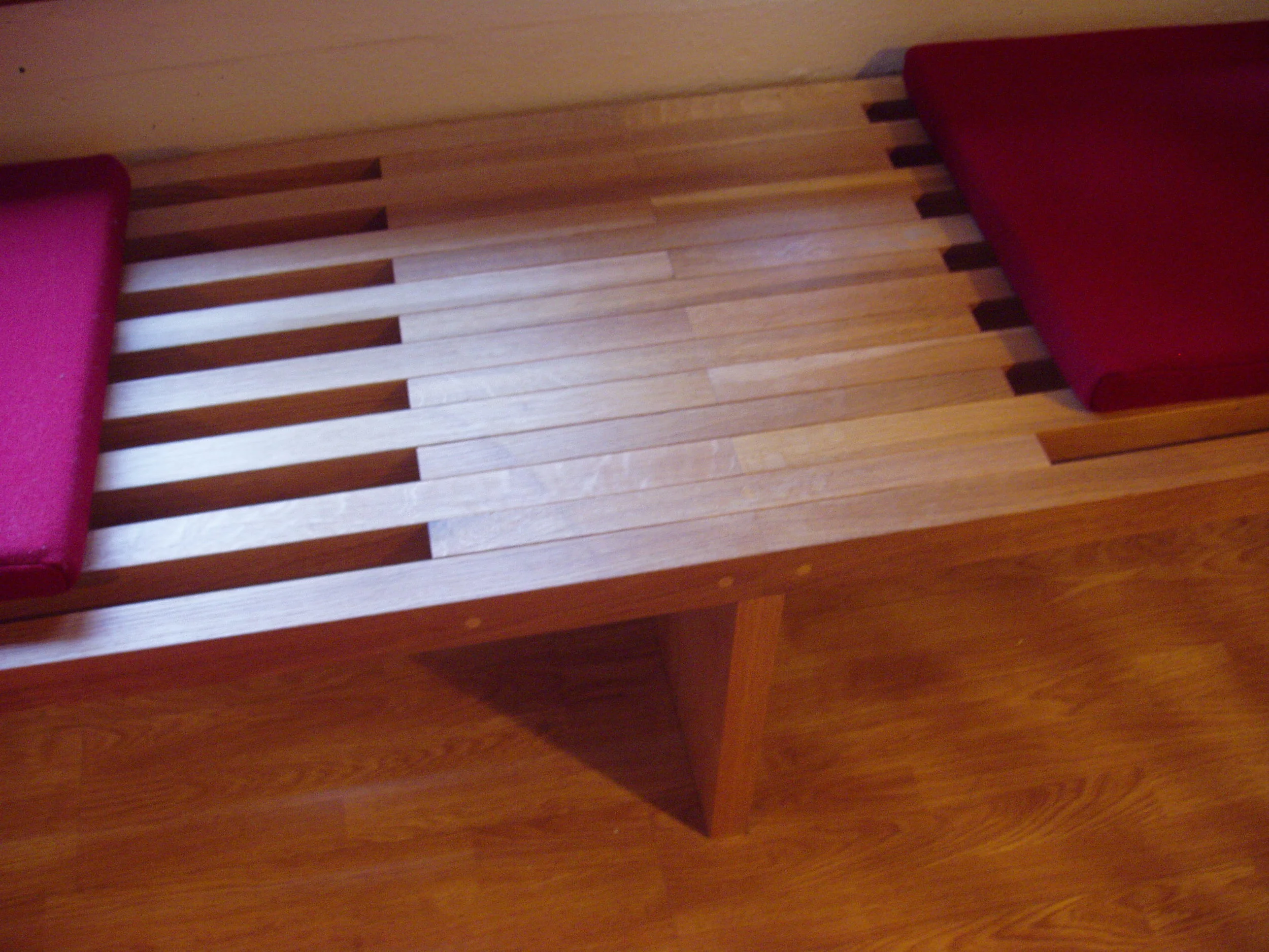 benk og sofa. RFHS 011.jpg