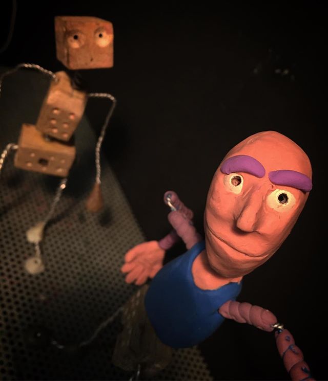Selfie!! #animation #stopmotion  Check out more on symakahil.com!!