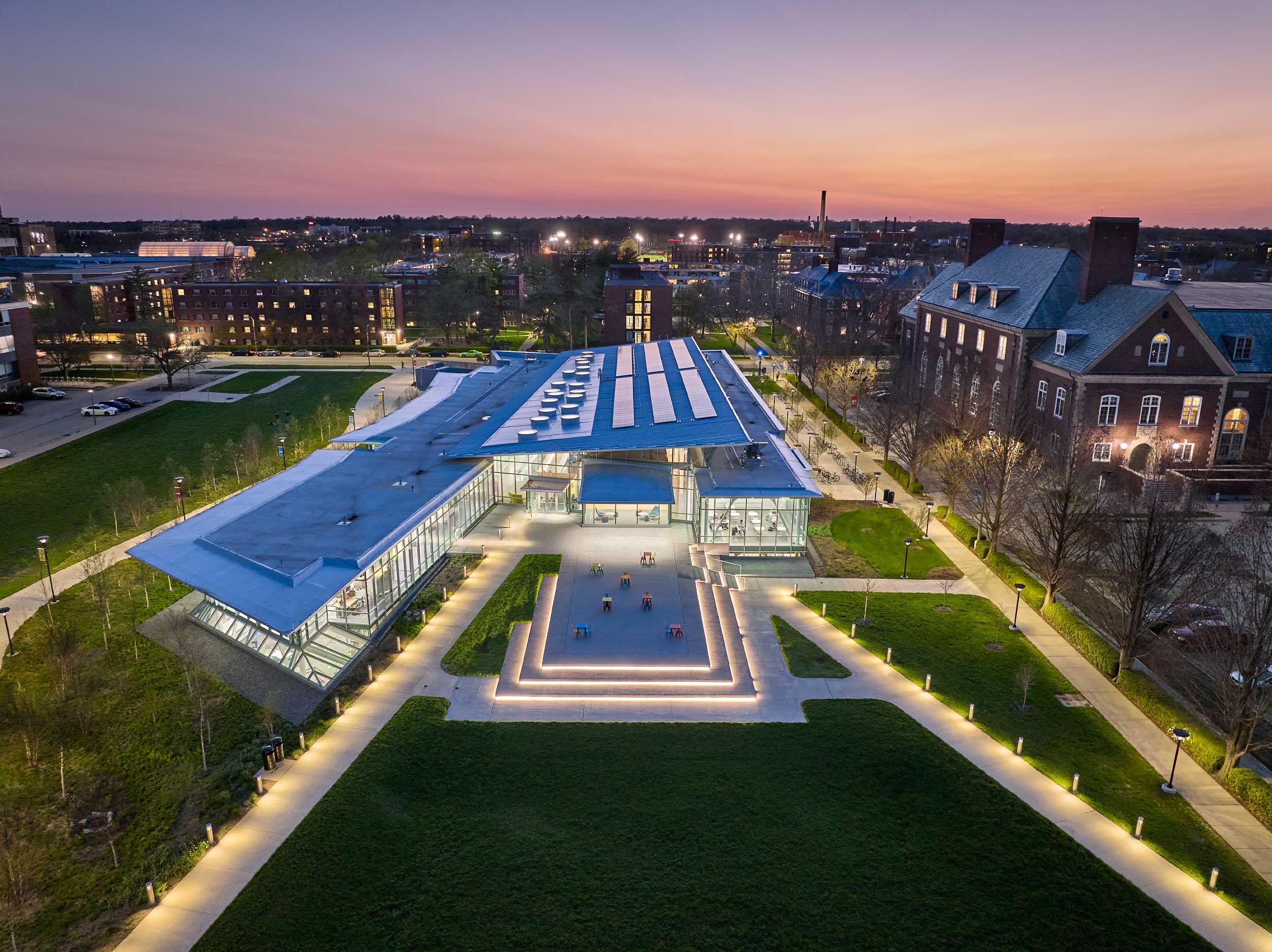  University of Illinois Siebel Center for the Arts Urbana, IL Bohlin Cynwinski Jackson 