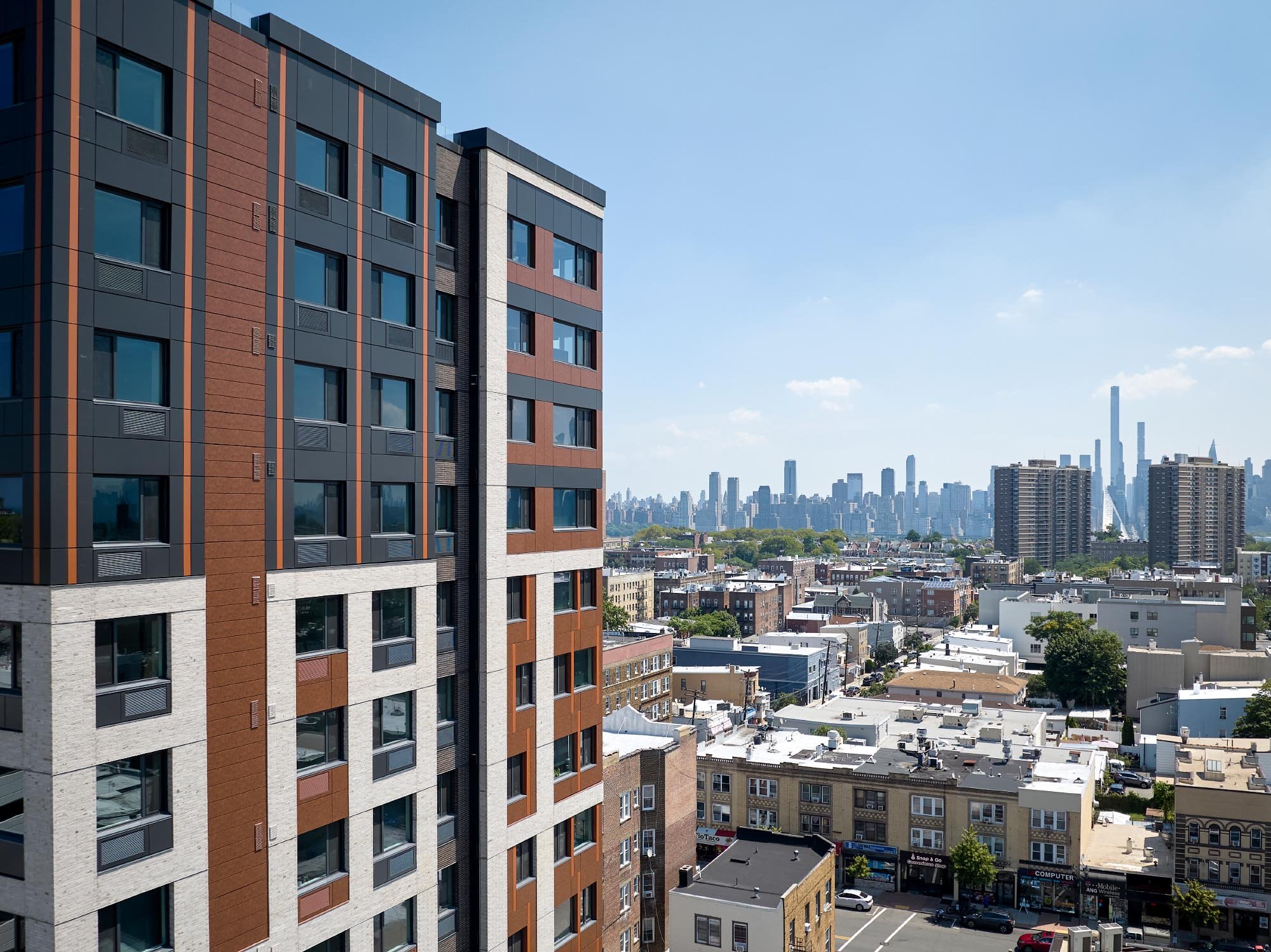  The Grand Michael Graves Architects West New York, NJ 