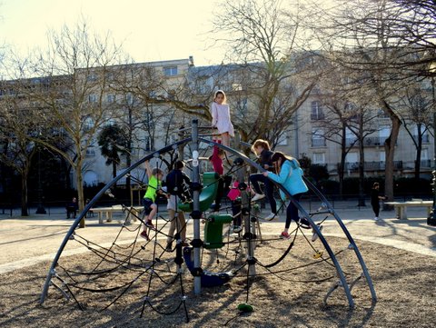 champs-de-mars-playground.JPG