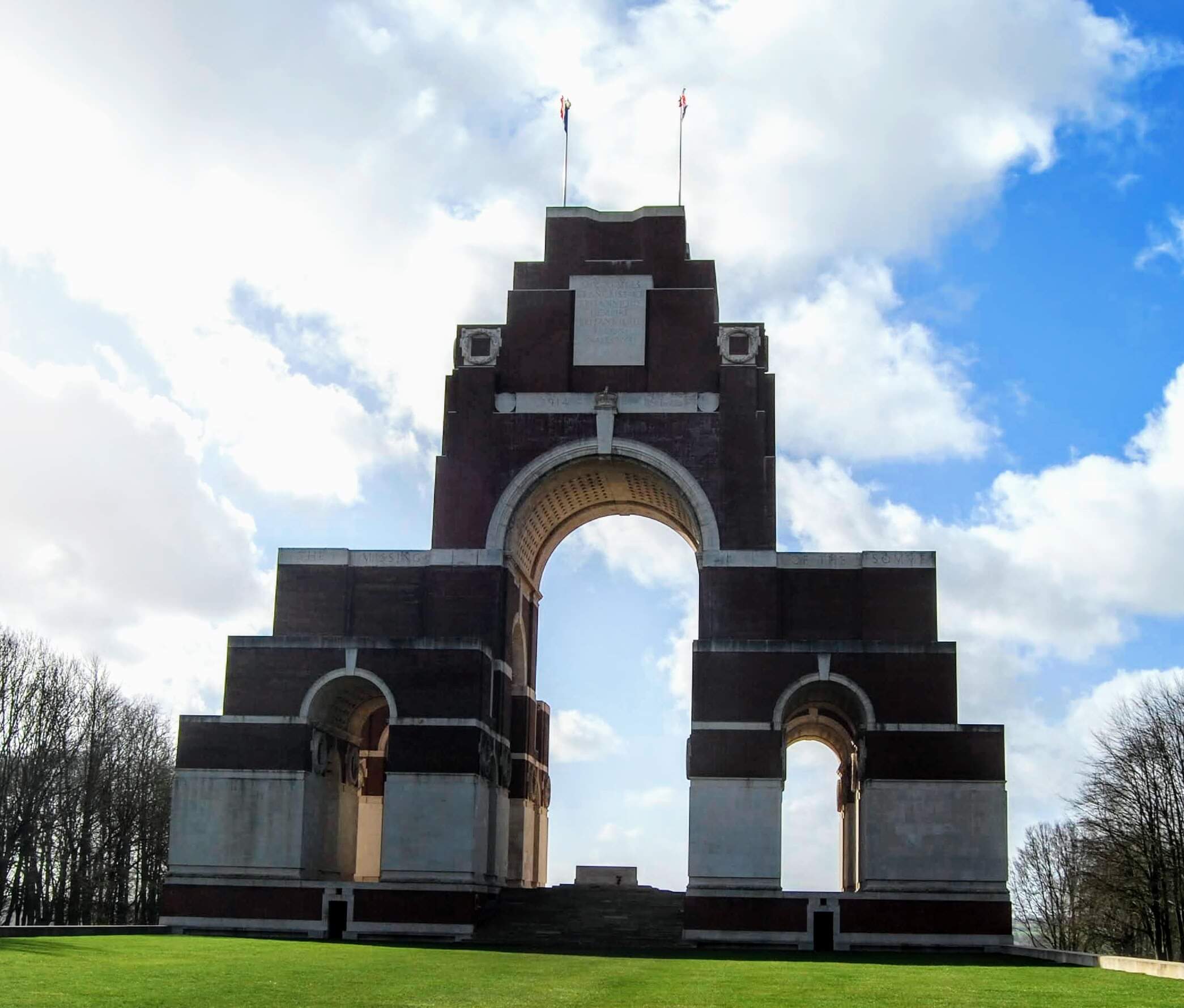  Thiepval Memorial to the Missing 