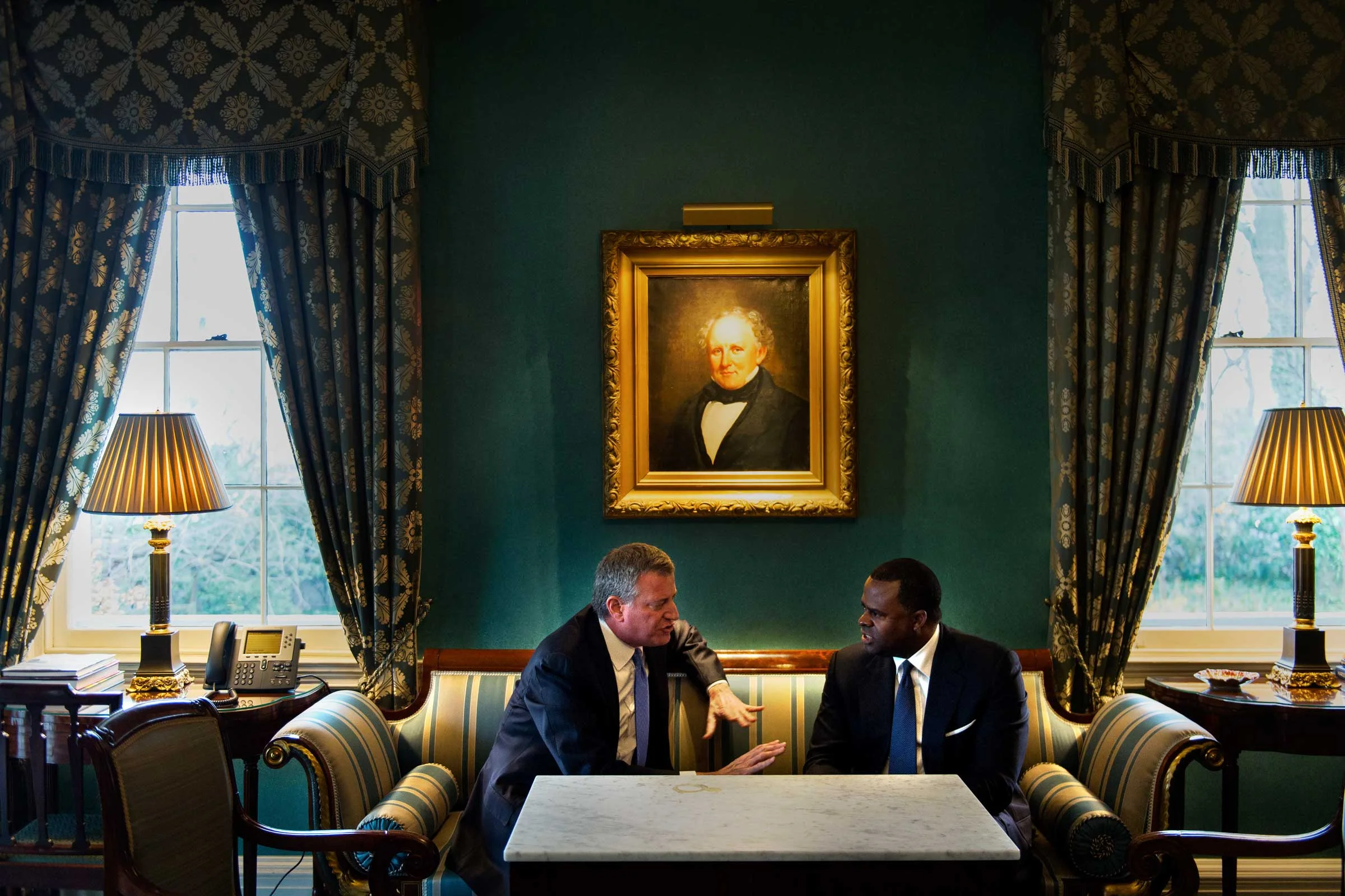 Meeting in the Green room with Atlanta Mayor Kasim Reed. Gracie Mansion, New York.