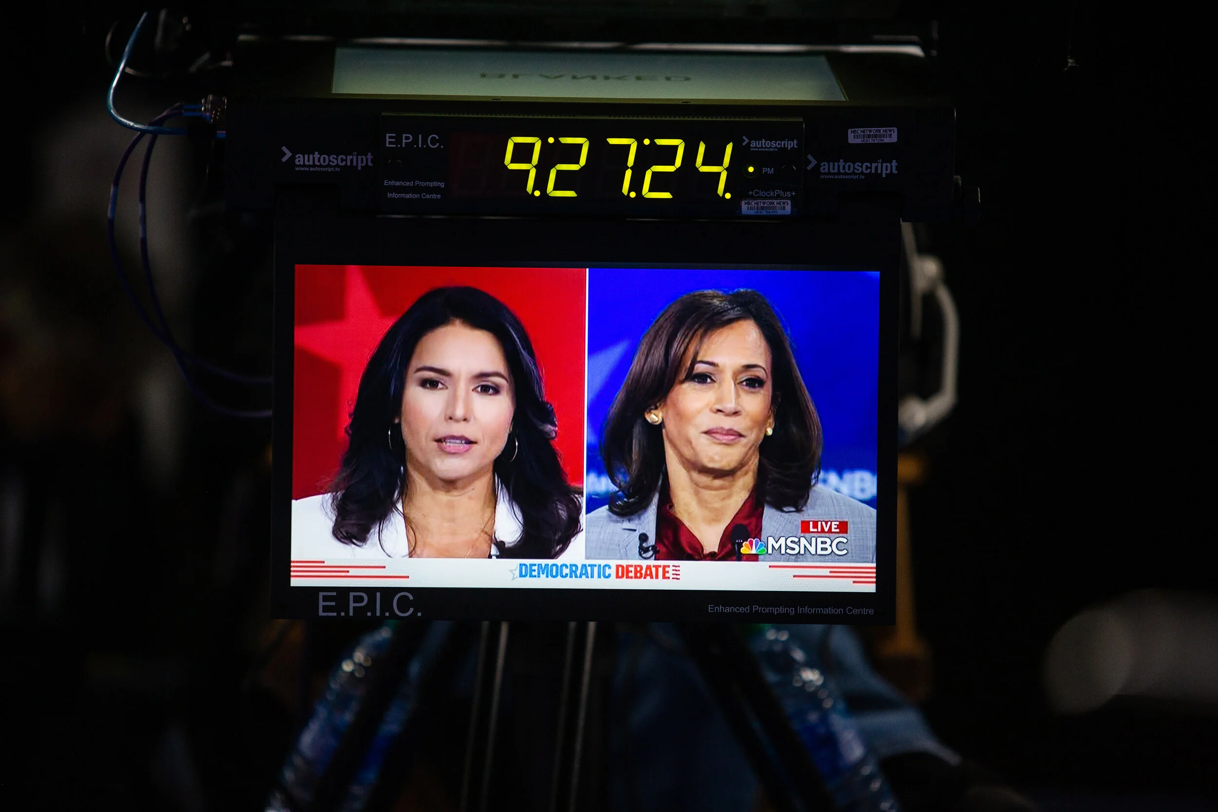  Kamala Harris and Tulsi Gabbard during the Democratic presidential debate in Atlanta, Ga. 