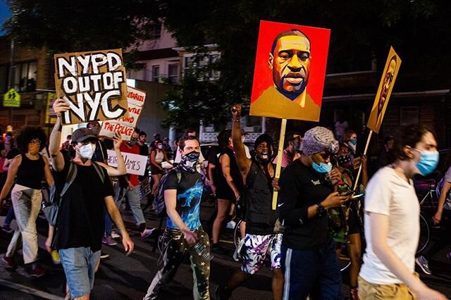 Day 10 of Protest in #nyc &bull;
&bull;
&bull;
&bull;
&bull;
Photos for @nytimes #protest #brooklyn #manhattan #june #marching #georgefloyd #ny #photojournalism #nytimes