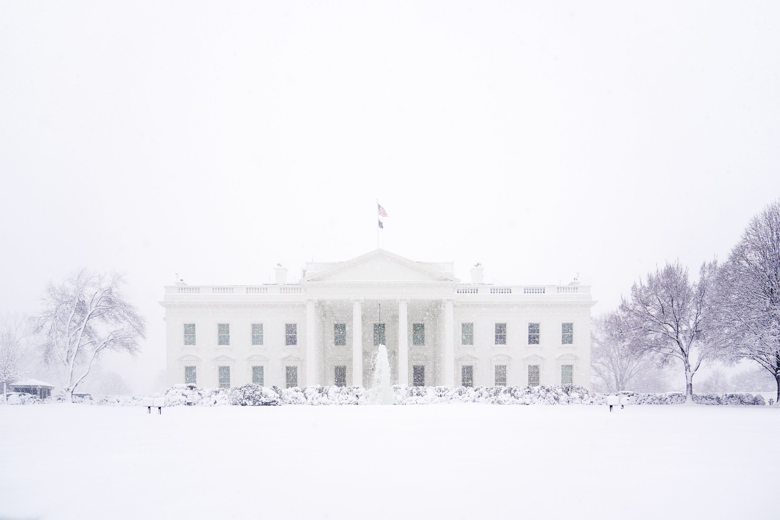  The White House during snow fall as the first Winter Storm passes through Washington DC. 