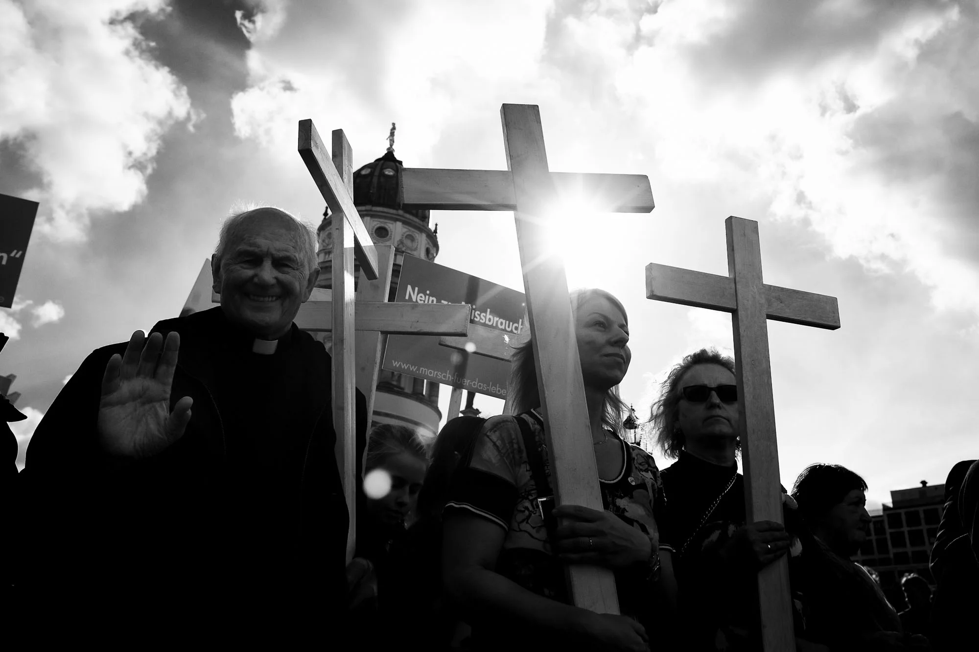 Thousands march in Berlin against abortion with a "Walk for Life