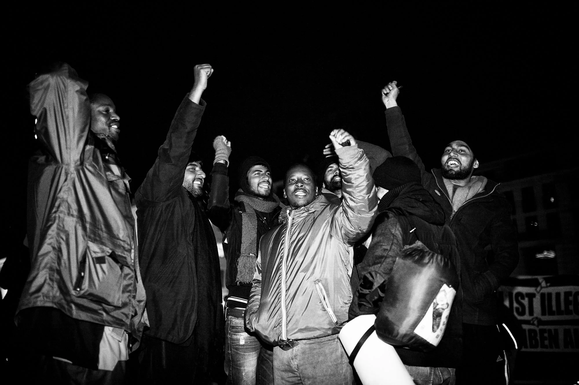Refugees beenden ihren trockenen Hungerstreik am elften Tag