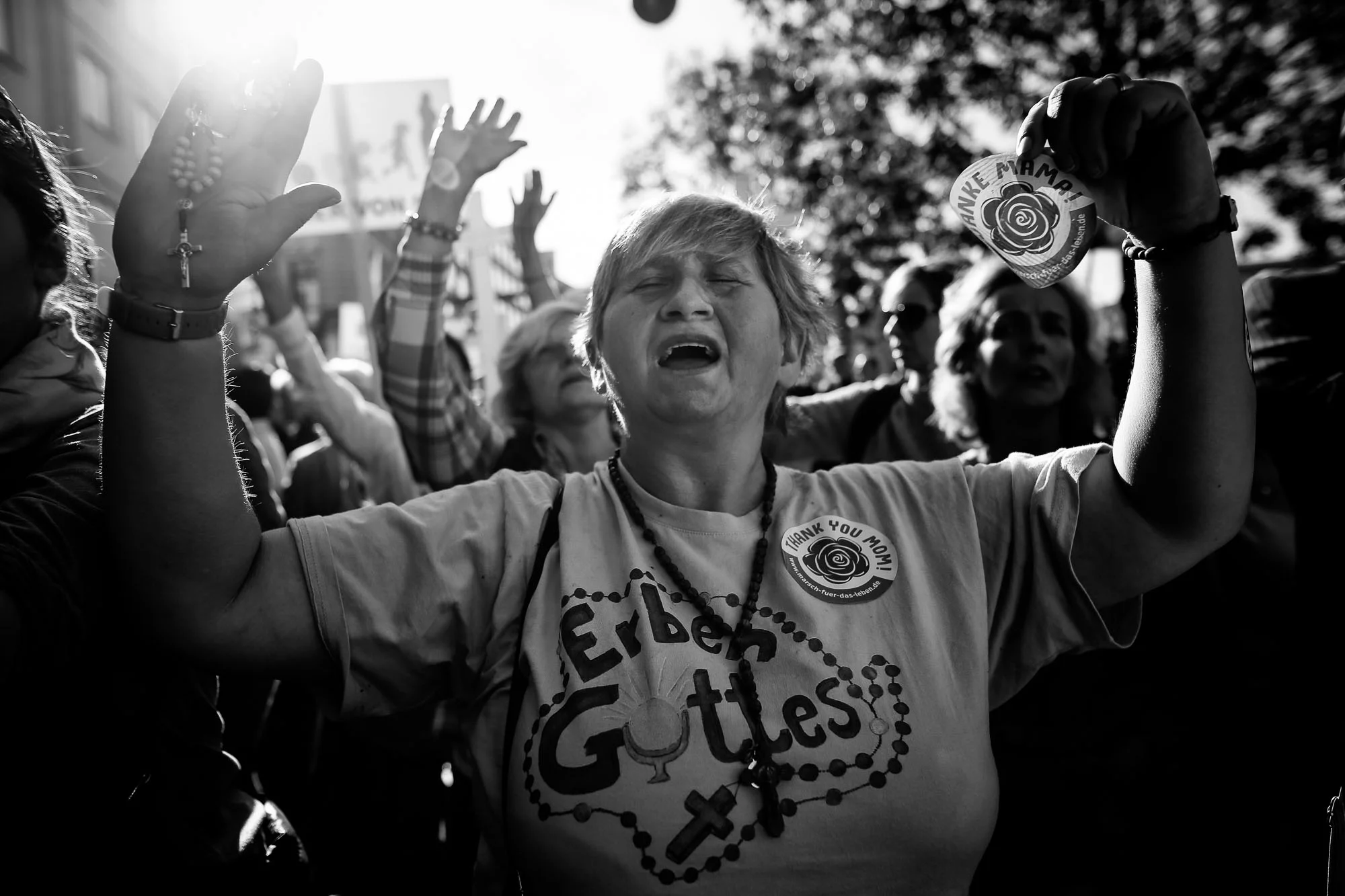 Fundamentalist-Christian "March for life" accompanied by counter protests in Berlin