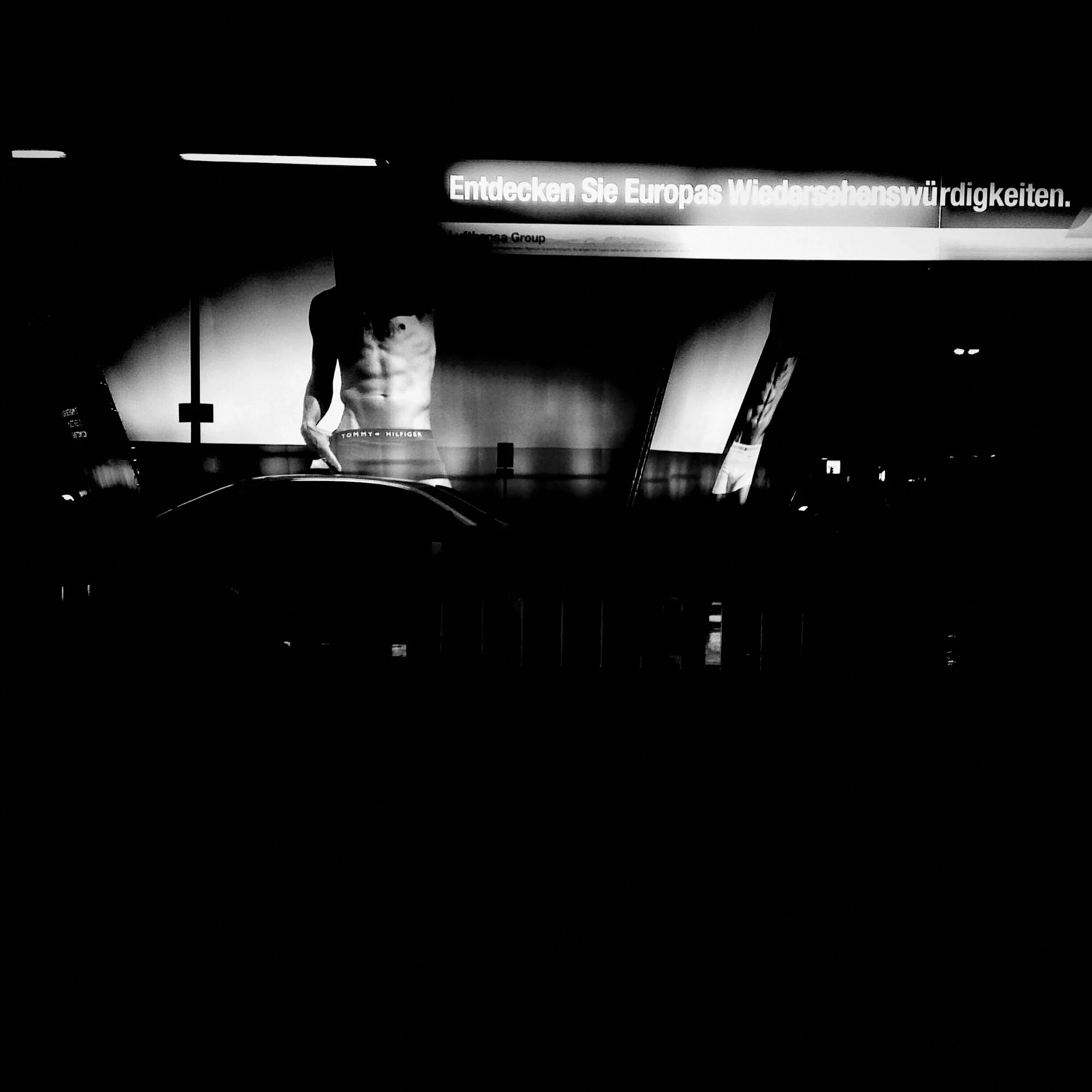 2015-11-13 22.52.04_sq_srgb_2000px.JPG