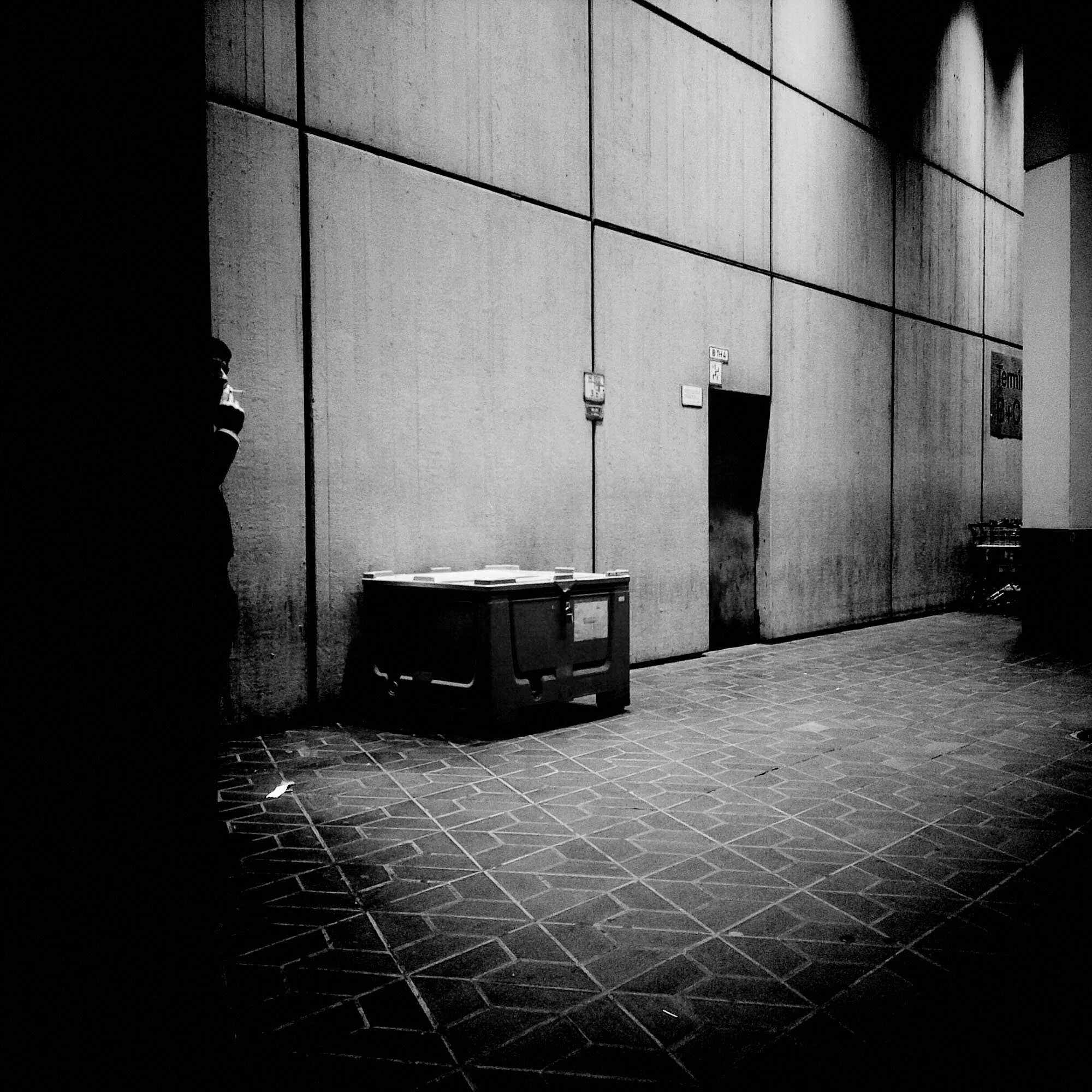 2015-12-26 19.33.46-1_sq_srgb_2000px.JPG