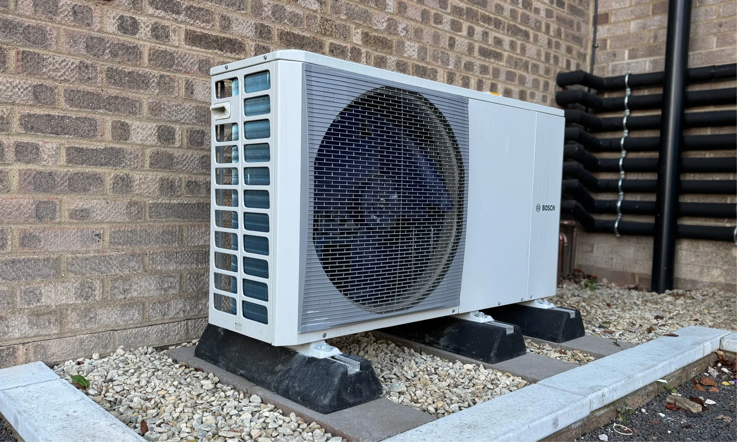 Bosch Compress 2000 air source heat pump used for home heating